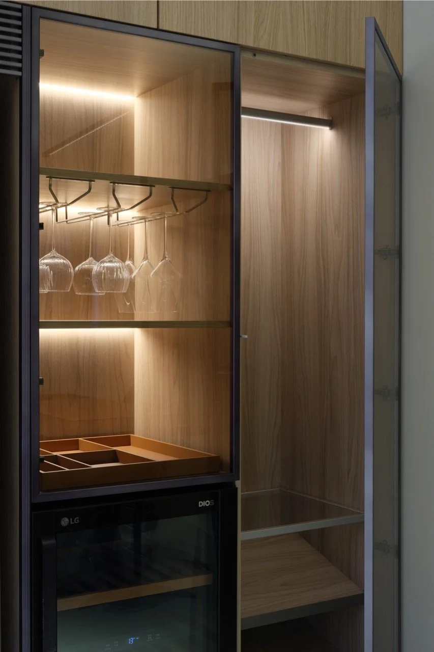 Executive Office │ Design by c.c.p