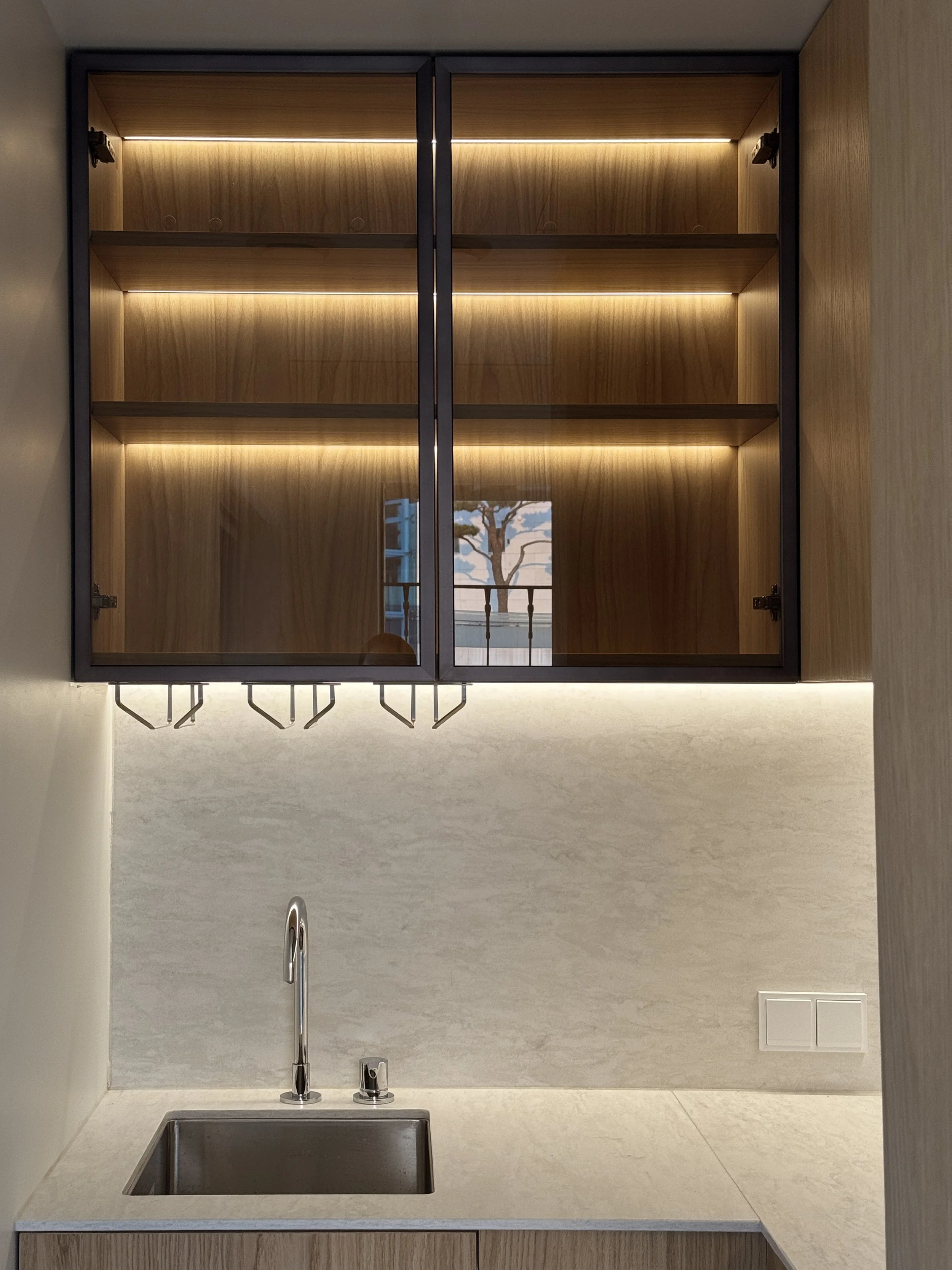 Executive Office │ Design by c.c.p