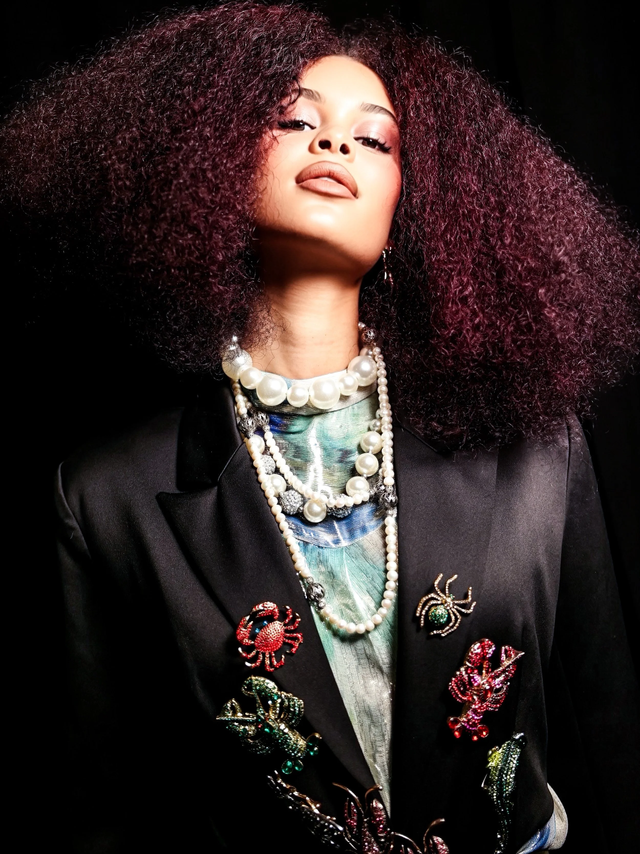 DREA Henry by the super talented @christosmichailidis 
PH and creative Direction: @christosmichailidis 
HAIR Color: @lesleyjennison 
Hair Cut and Style: @andyatagency 
MA: @auramodelsza 
EVENT: Festival of Hair by @alchemygroup.agency