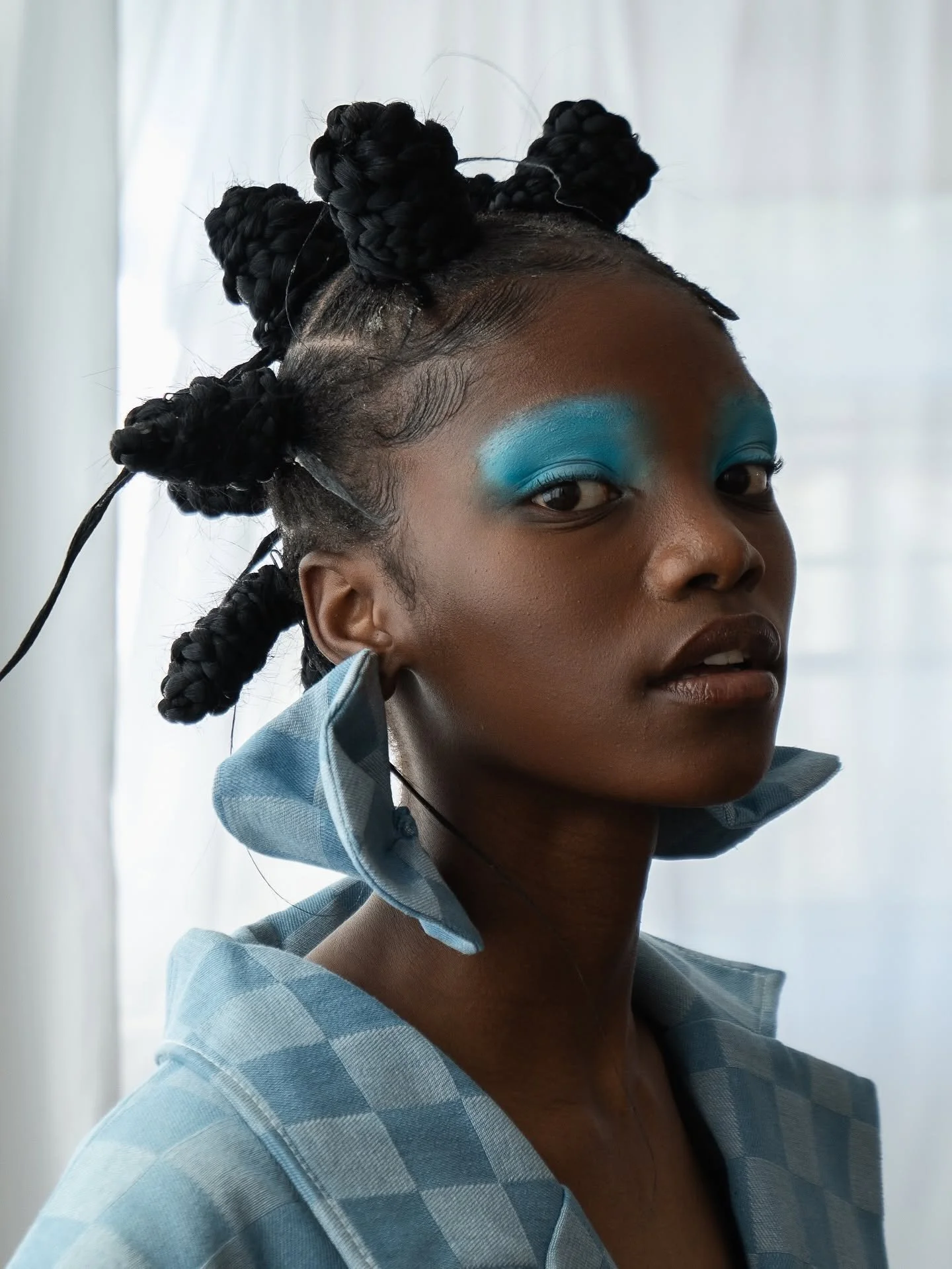 LESEGO Ngidi x @bamcollective #GRAPHISM

PH: @pierre.tography 
Muse: @pretty.sprinkles_ 
Design team: @bamjaker, @dariusdirker, @_karabile 
Prod: @auracre8ive
Location: @studioaether.za 
Makeup: @alexandra_julliet_mua, @bqt.mua 
Hair: @boyd_sa x @car