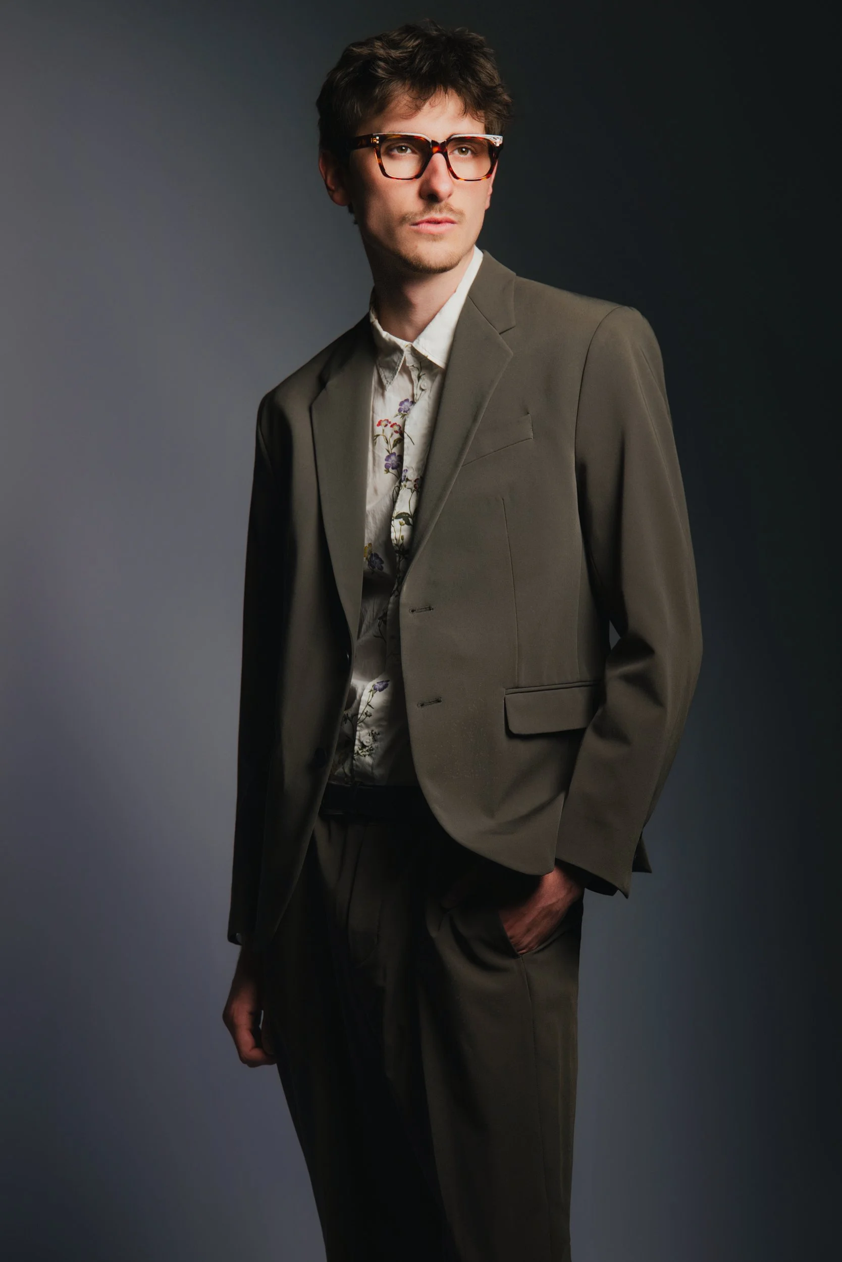 L1370057-tom-aura-models-brandon-barnard-photography.jpg