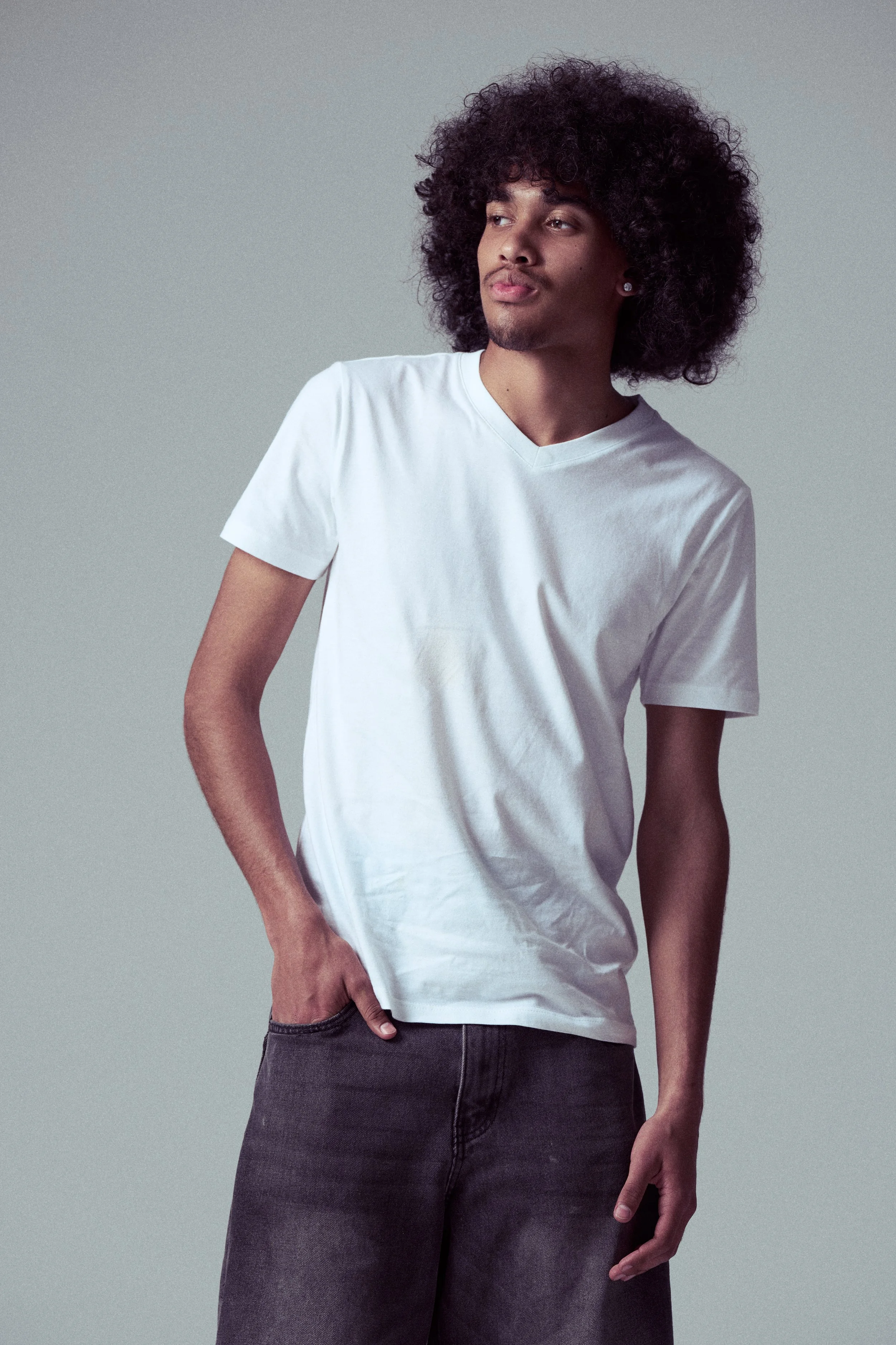 AURA408596 1.jpg