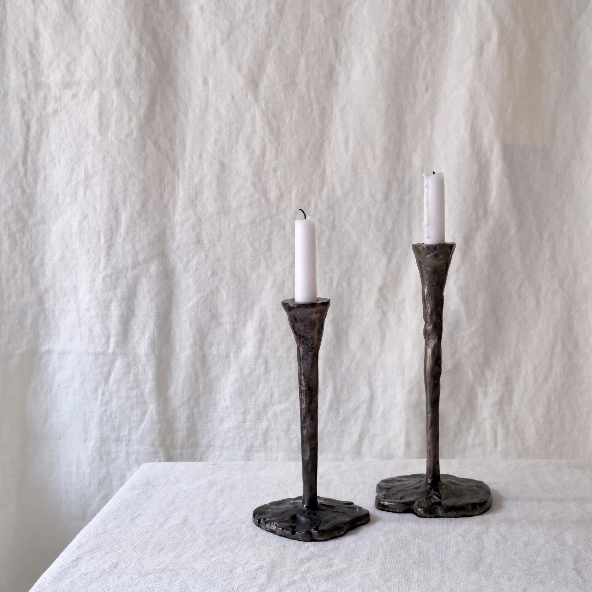 05140024 Ljusstake Vionna Båda1.jpeg