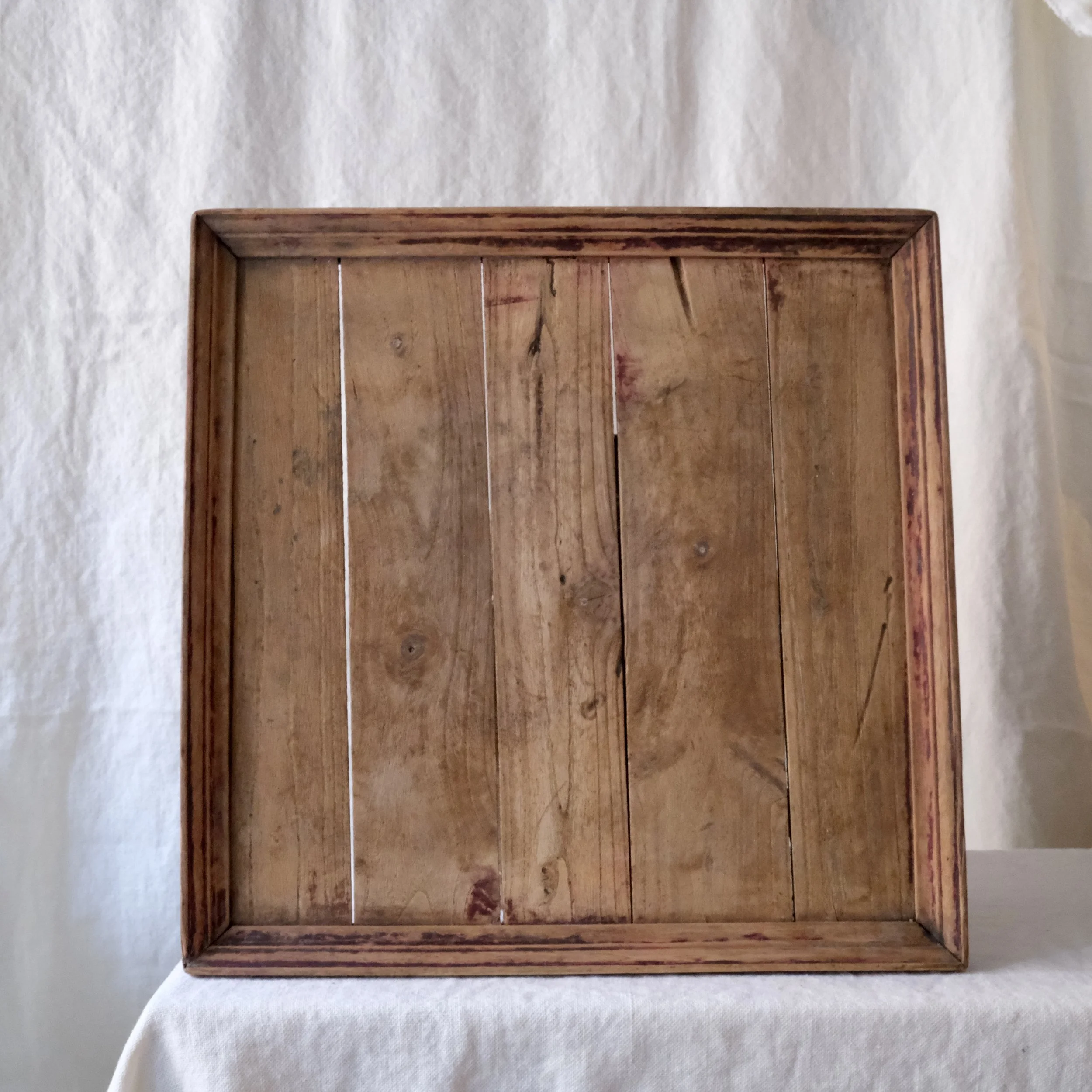 02130009 East - Träbricka Nr. 3-1.jpeg