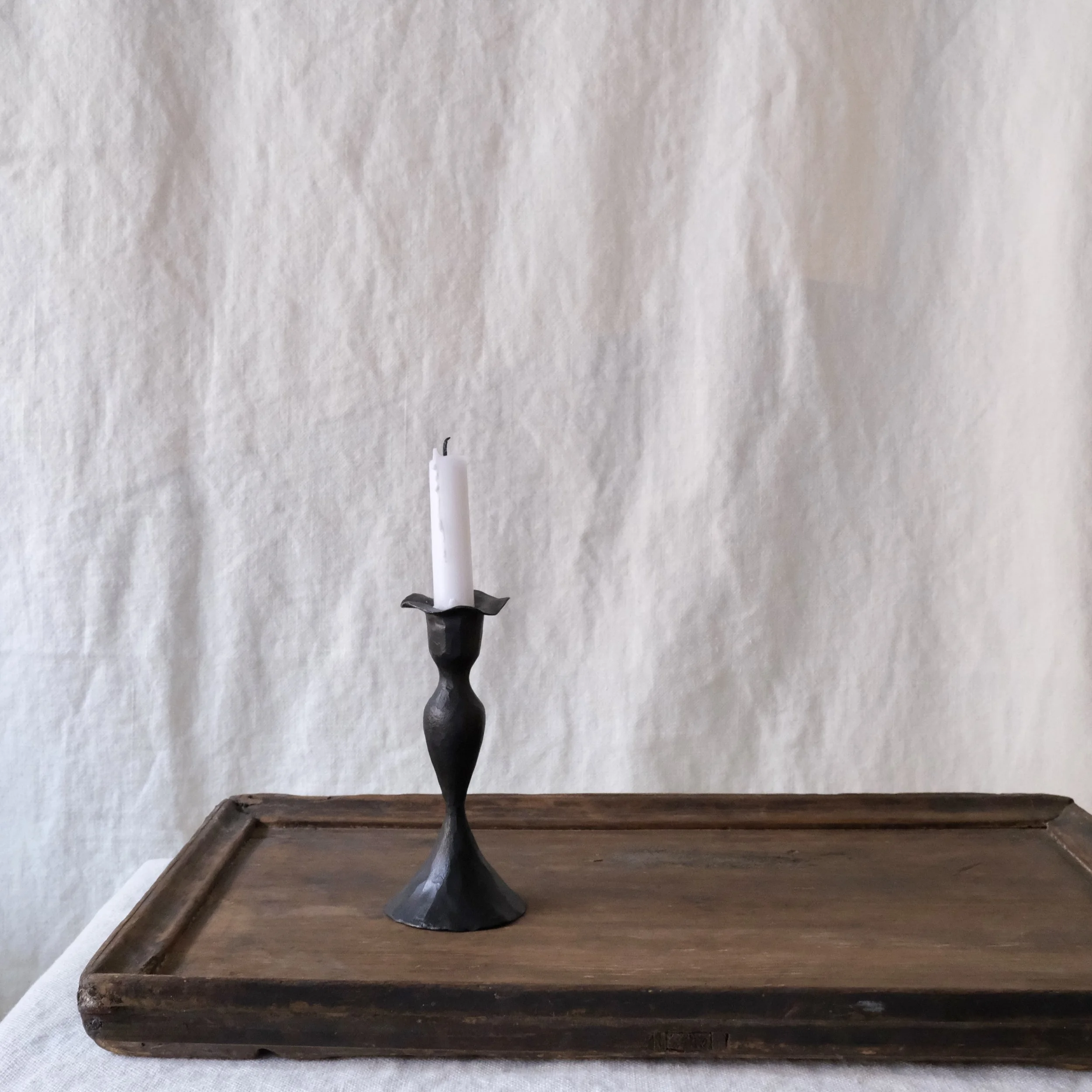 05140026 Ljusstake Zelia.jpeg