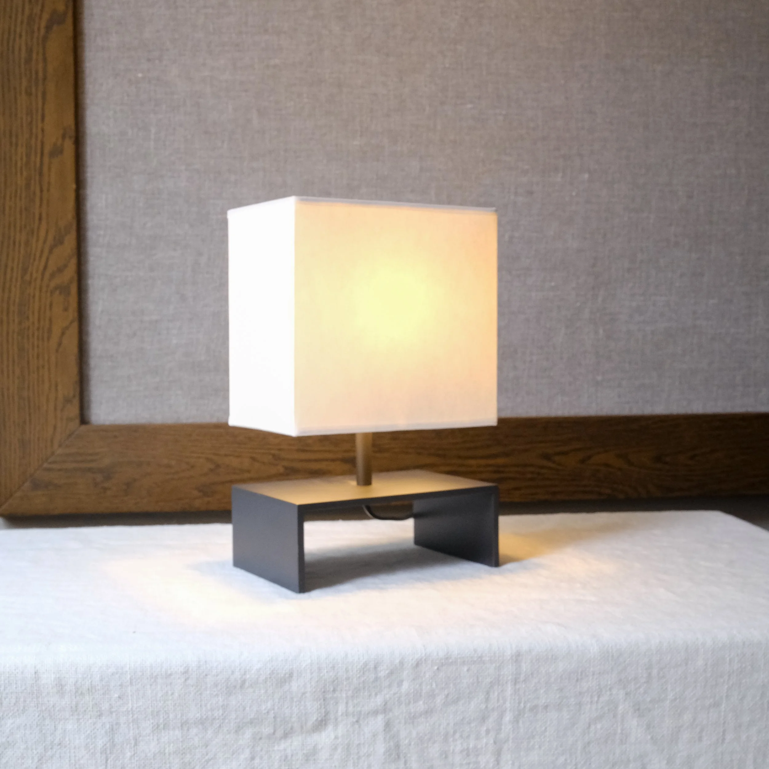 Bordslampa Ankh2.jpg