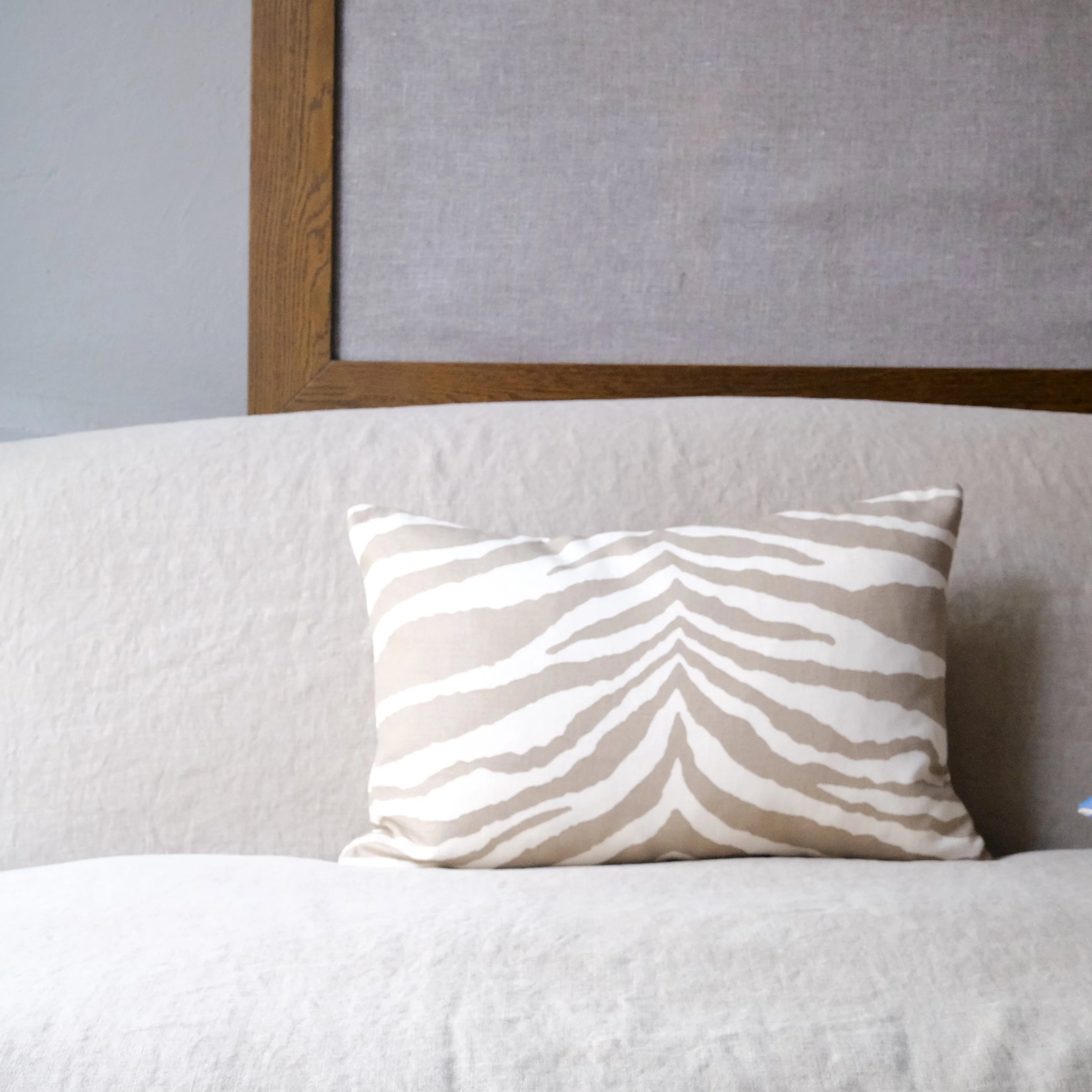 Lauritzon Zebra beige.jpg