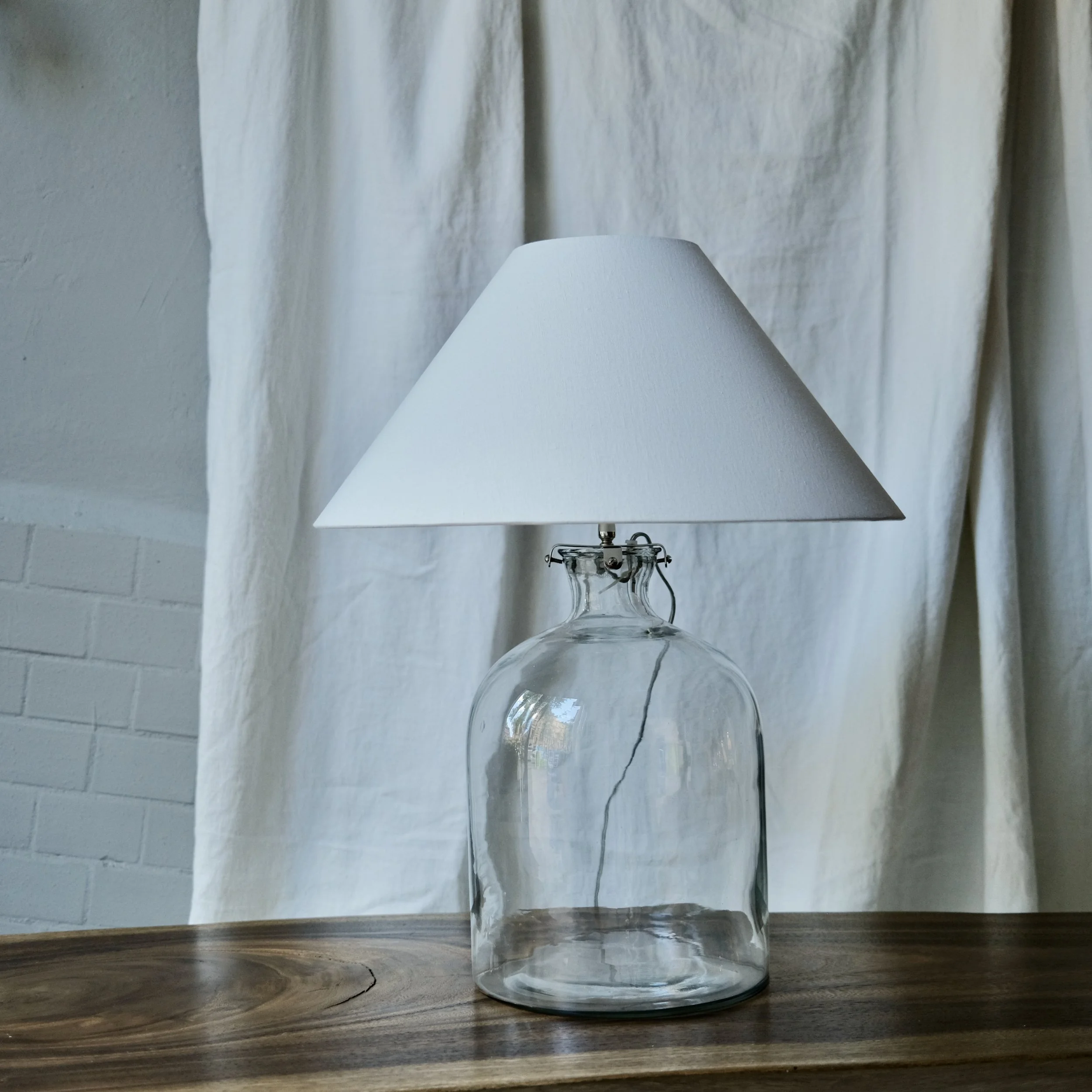 05140035 Lampfot i glas Portland.jpeg