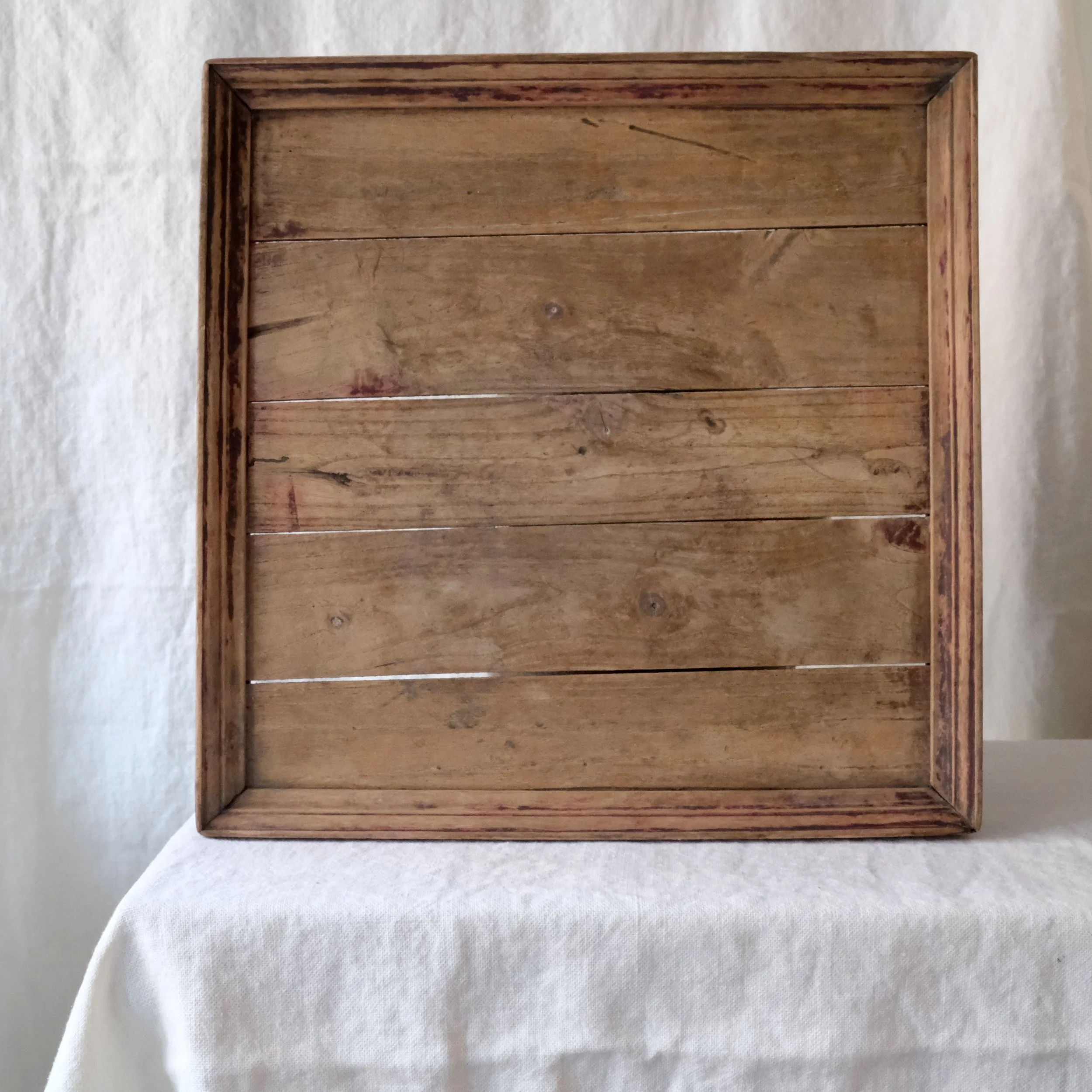 02130009 East - Träbricka Nr.3.jpeg