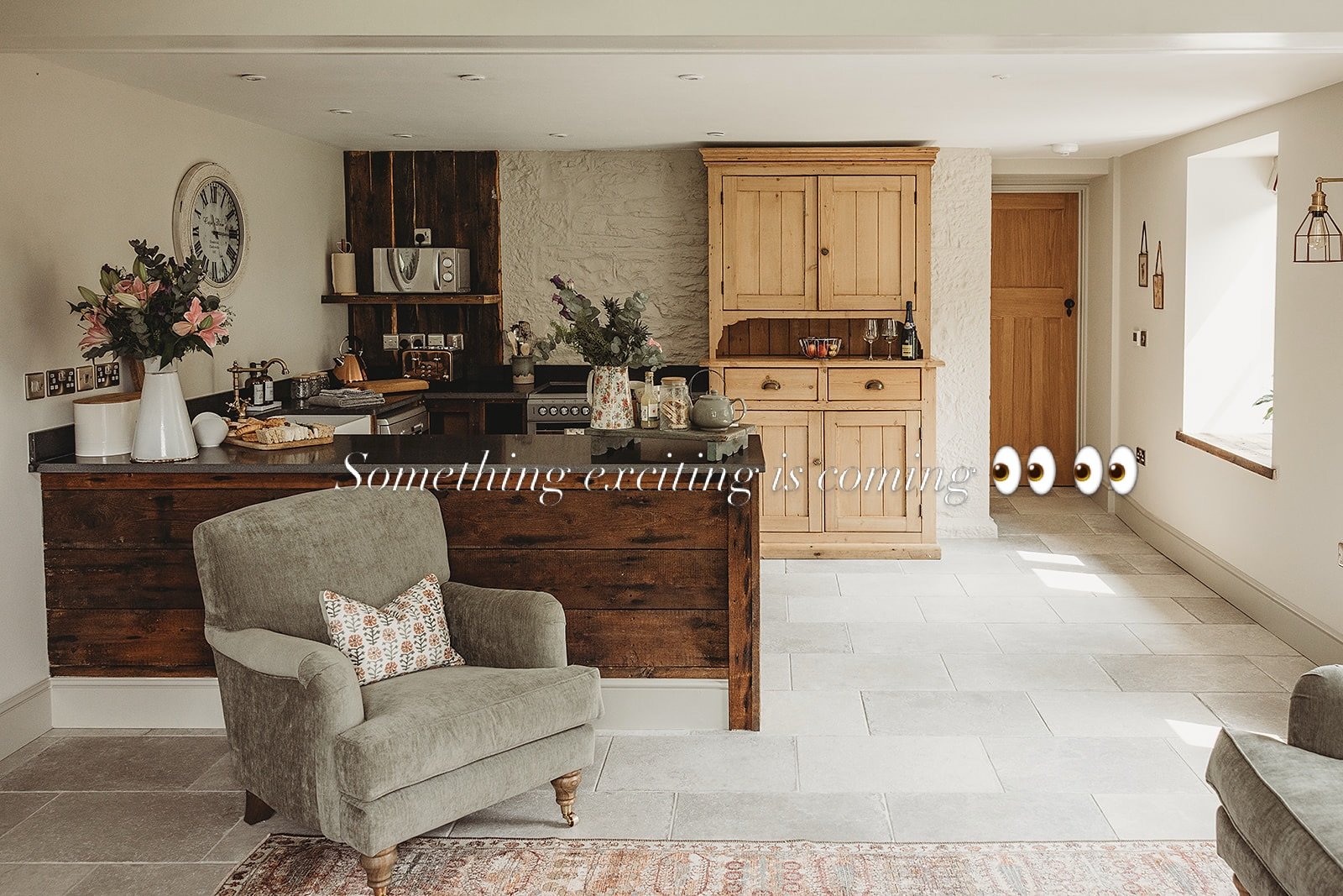 🍂✨ AUTUMN IS ABOUT TO GET A BIT MORE EXCITING&hellip; ✨🍂

We&rsquo;ve been working on something and we can&rsquo;t wait to share it with you! 👀🤎

Think cosy autumn vibes, a little escape from the everyday, and something worth keeping your eyes pe