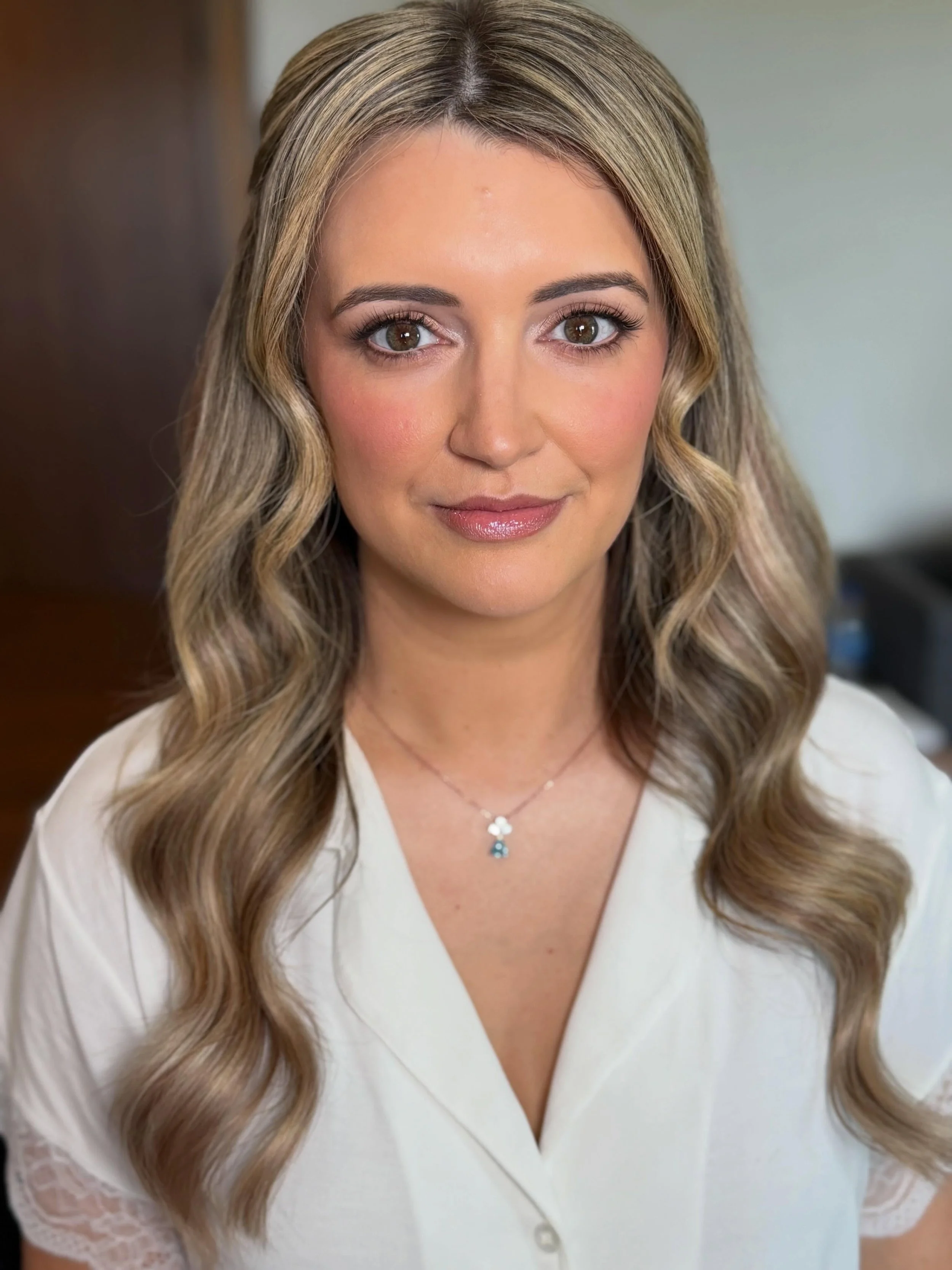 @fashionistameg can we do this again soon?! 🥹😭

Love when a former bridesmaid turns bride and I get to do your makeup multiple times 🙌🏼

Love who Megan&rsquo;s bridal look came together as a natural elevated with a hint of soft glam feel ✨🤍

Hai