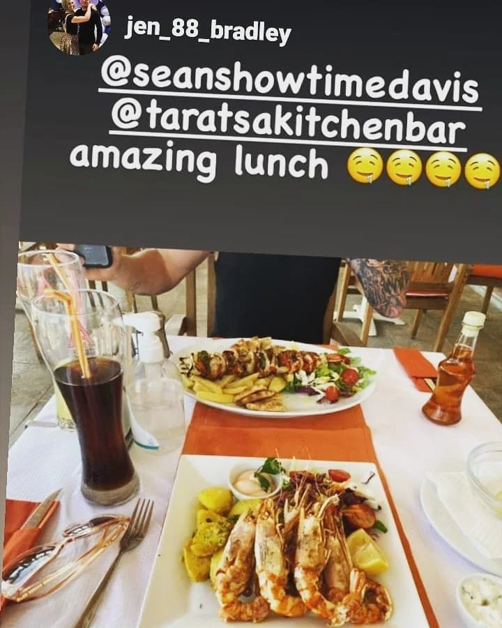 Feeling appreciation from happy diners ... join us any day of the week 12 lunch until 12 midnight..#prawns #onthegrill #taste #chickensouvlaki #freshhomemade #localrestaurant #eat #kardamena #seaviews