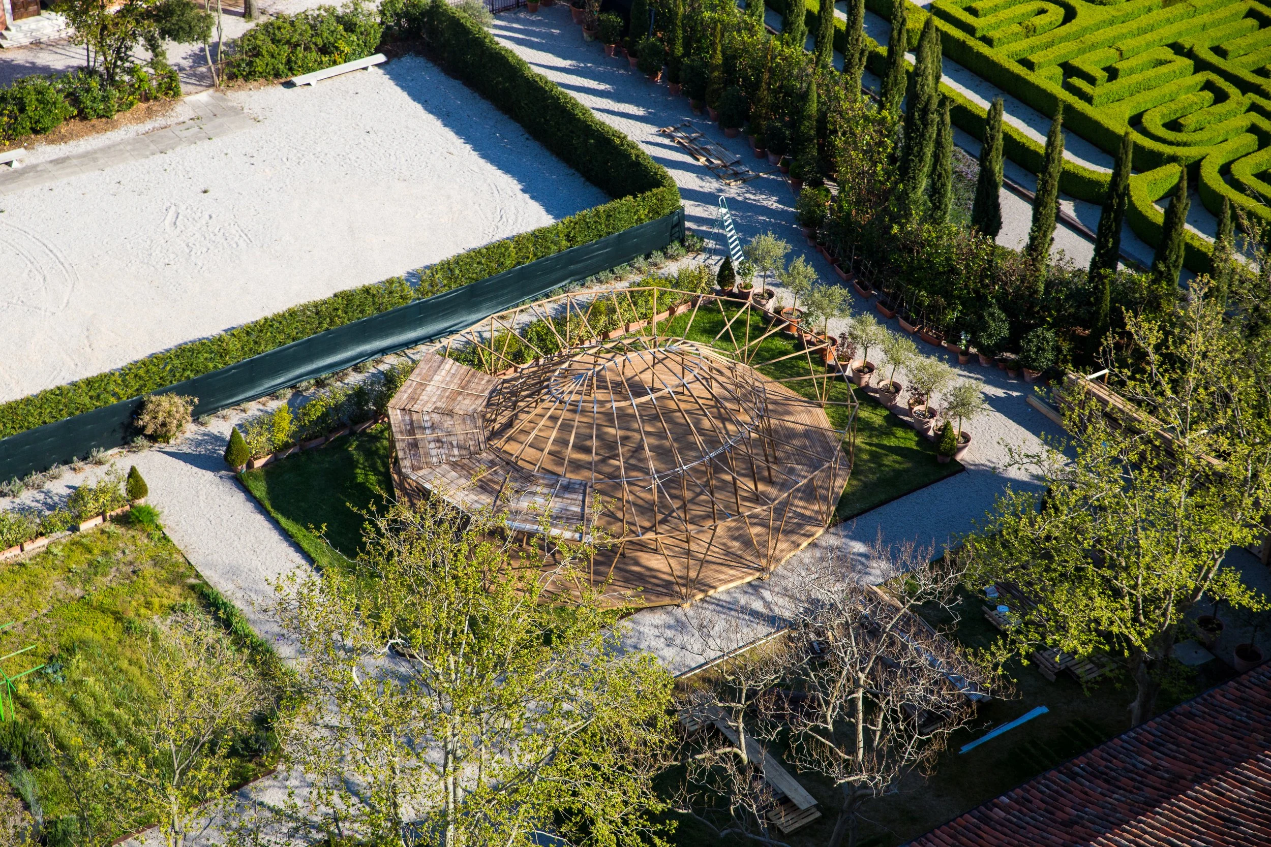 Majlis construction at Abbazia di San Giorgio-3.jpg
