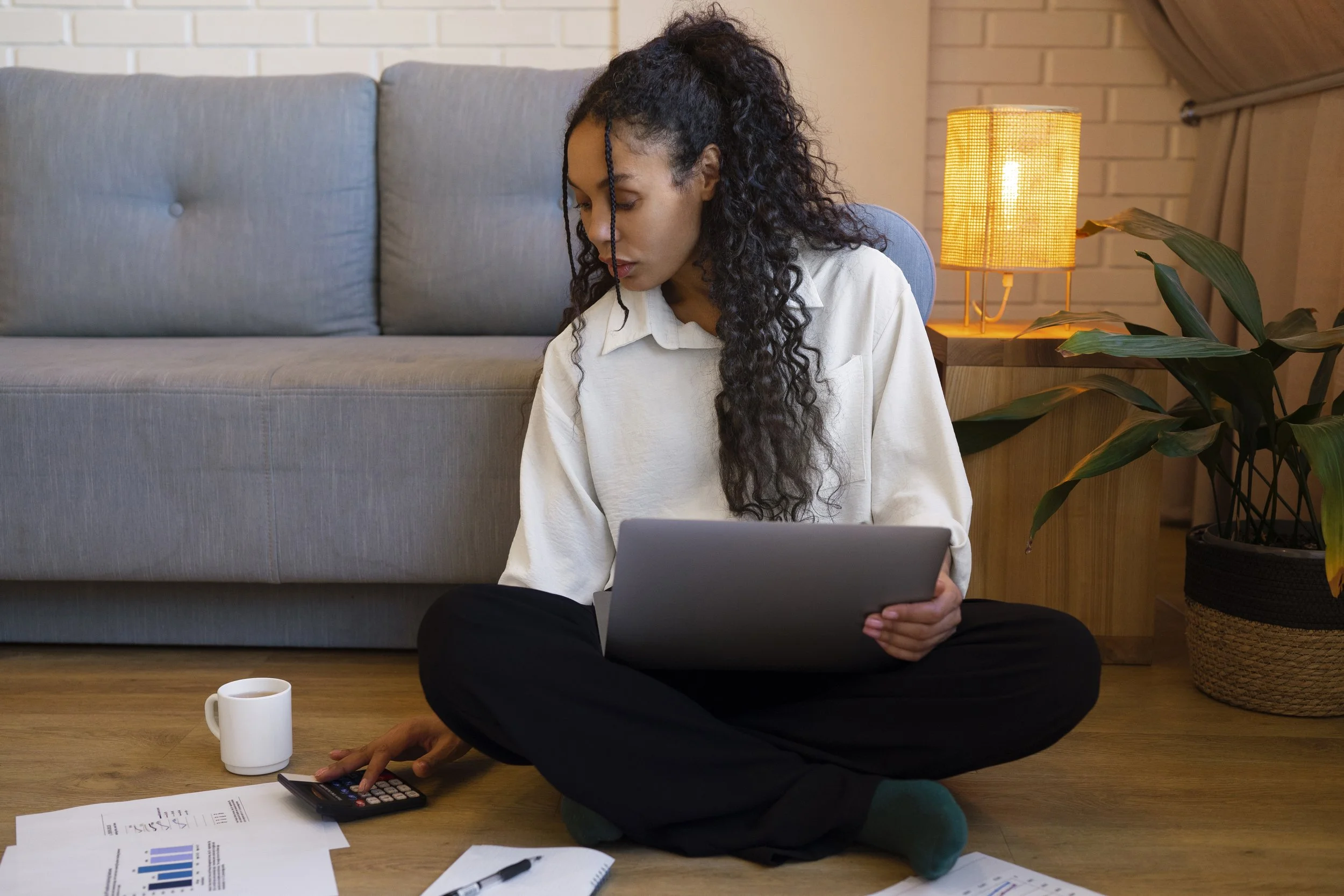 5 Ways Women Can Take Control of Their Finances Today