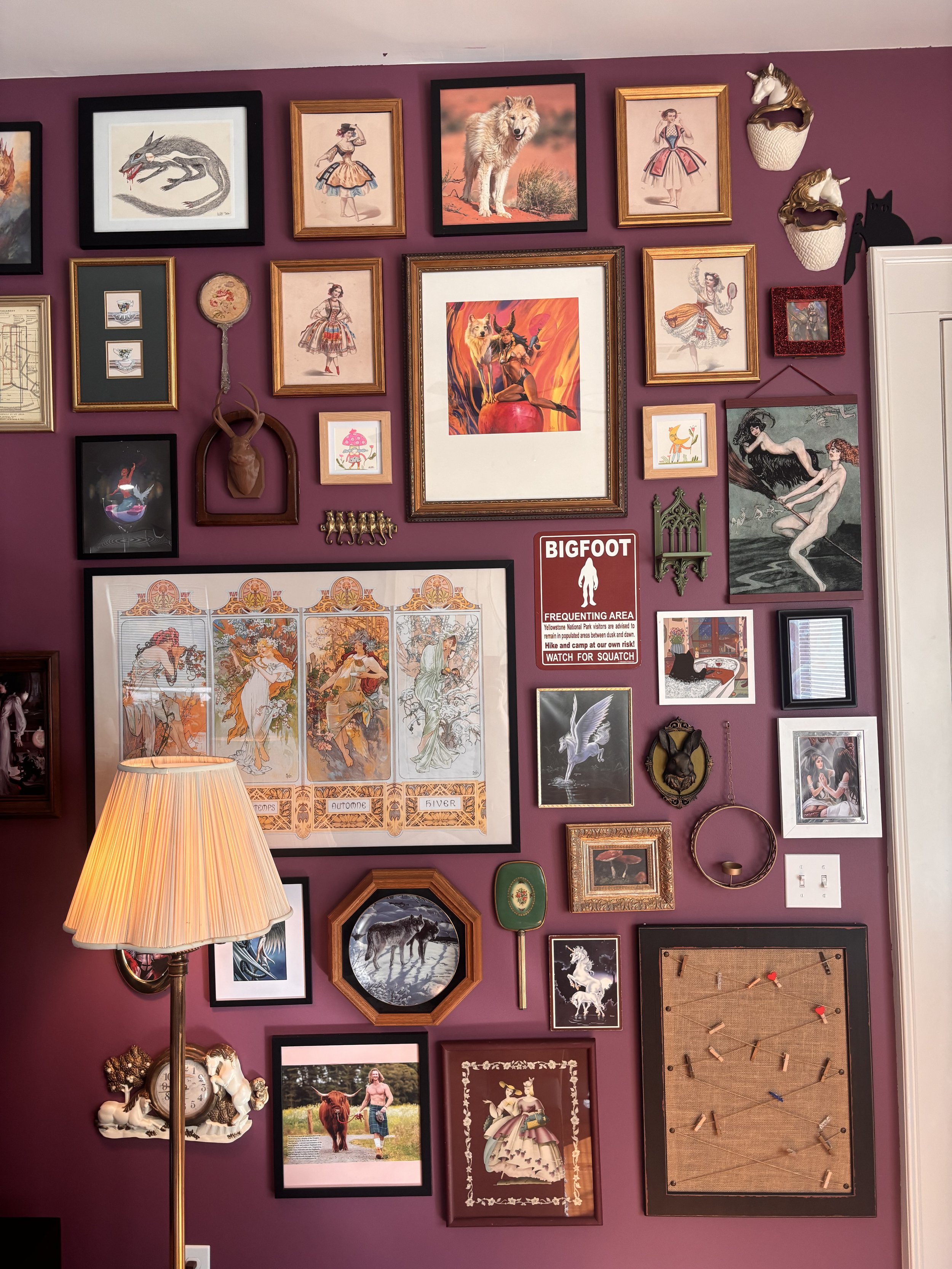 INSTALL | CLIENT & SOURCED ART/FRAMES