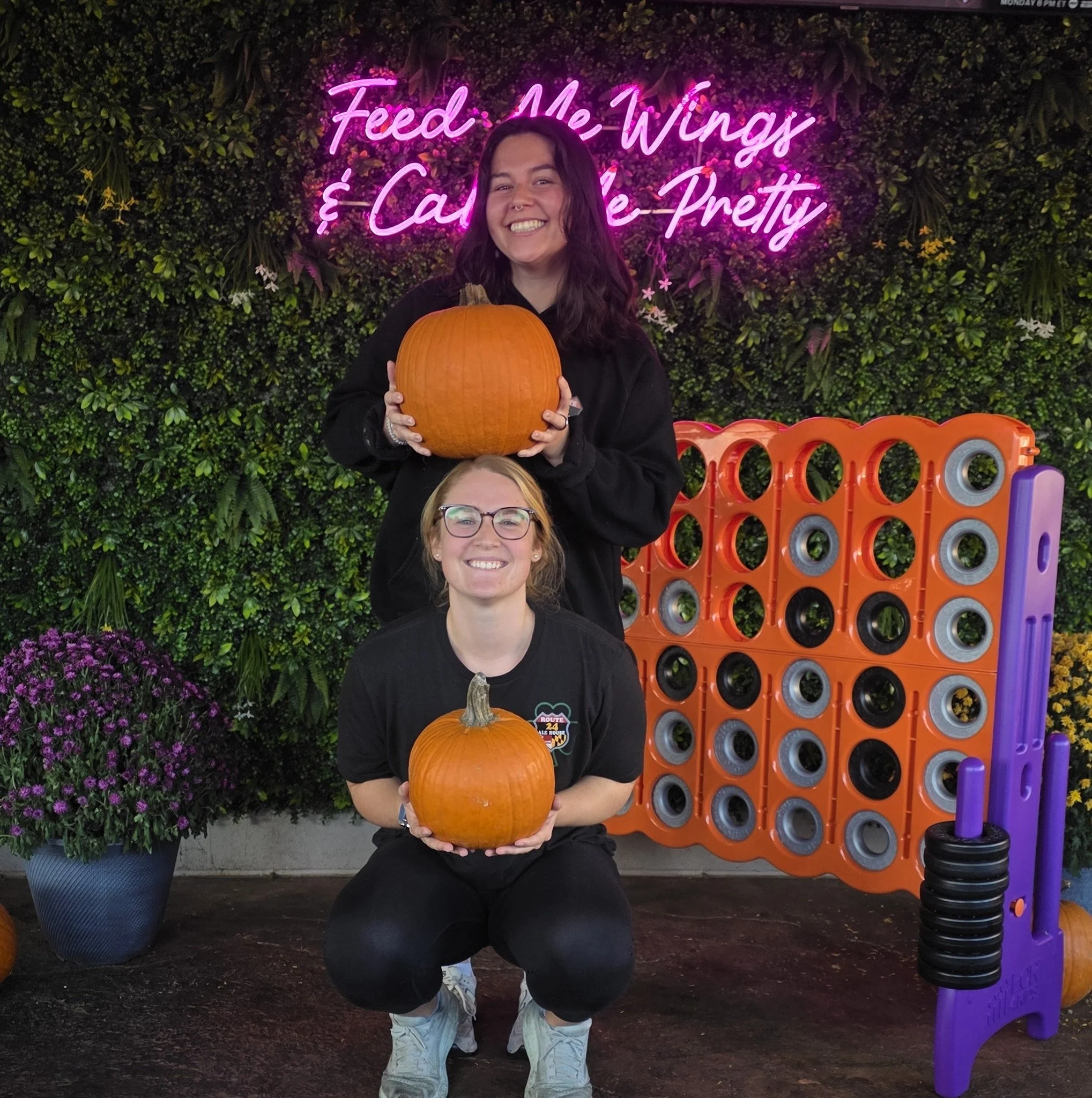 🍂 Hannah &amp; Delaney are here and ready to serve ya! 🍂
Stop in and try one of our fall drinks - the pumpkin ones are pretty great! 🎃

🍻 Happy Hour: 3pm&ndash;7pm
🏈 College Football Special: $2.75 Coors Light all day!
