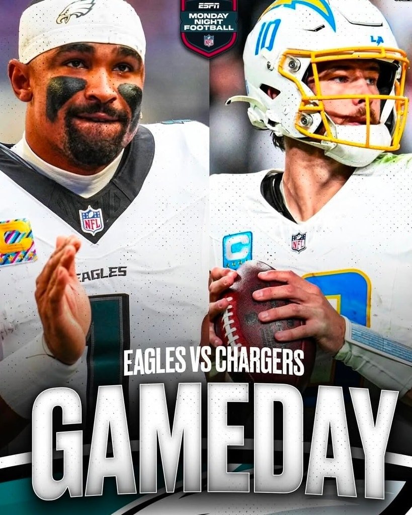 Come out tonight to watch the game with Ally and Logan behind the bar &amp; Casey at the tables! 🏈 🍻