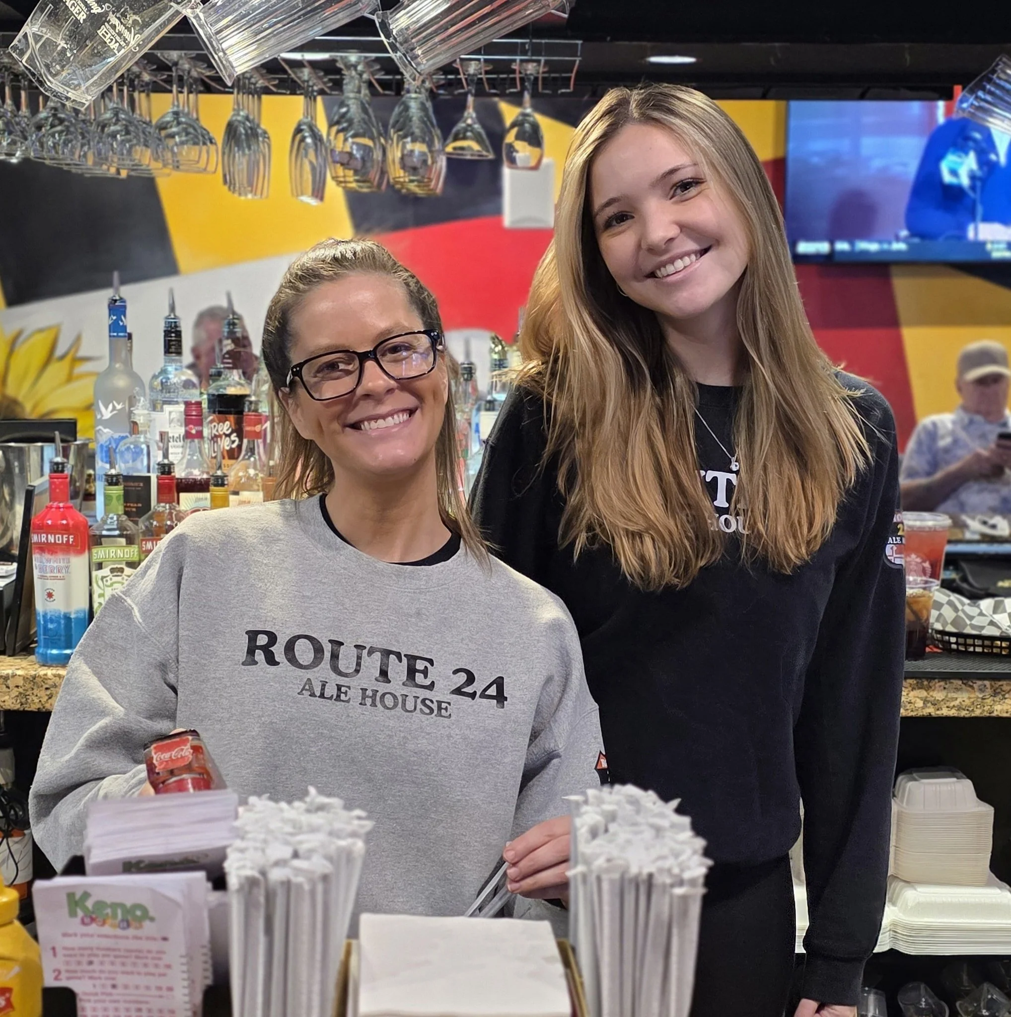 Come hang out with Kaitlyn and Reagan! Bars filling up, happy hour kicks off at 2pm! 🍻