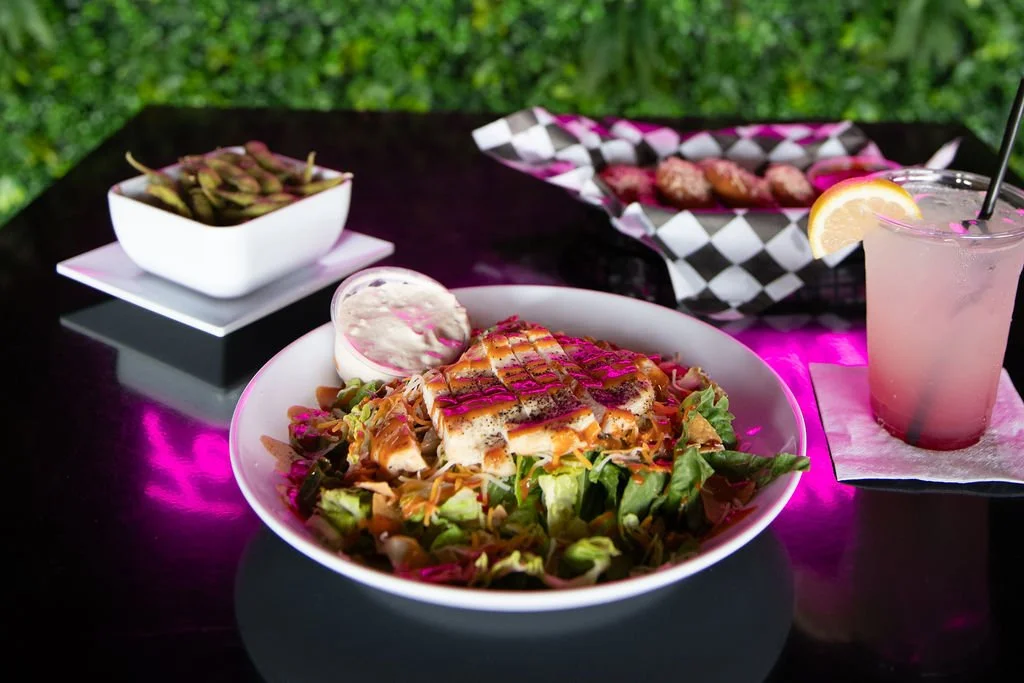 We know wings are kind of our thing, but we make a killer salad (topped with house made SchmarB-Q🤤) too!