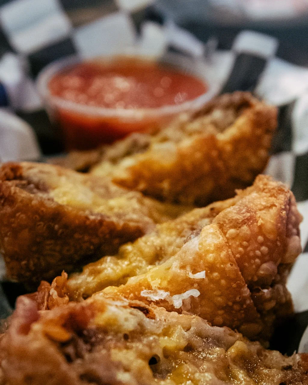 🤤🤤🤤 #cheesesteakeggrolls