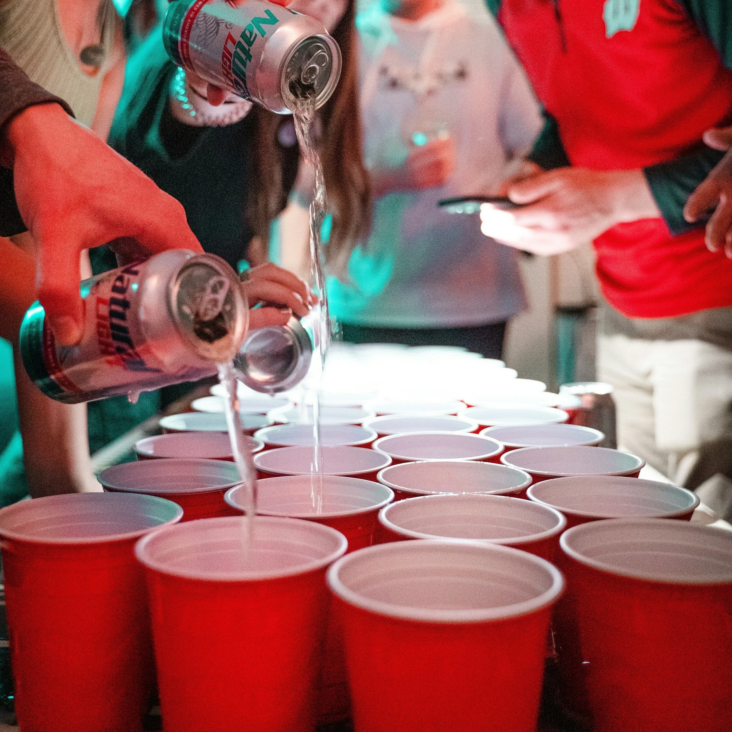 Beer Pong + DJ Set