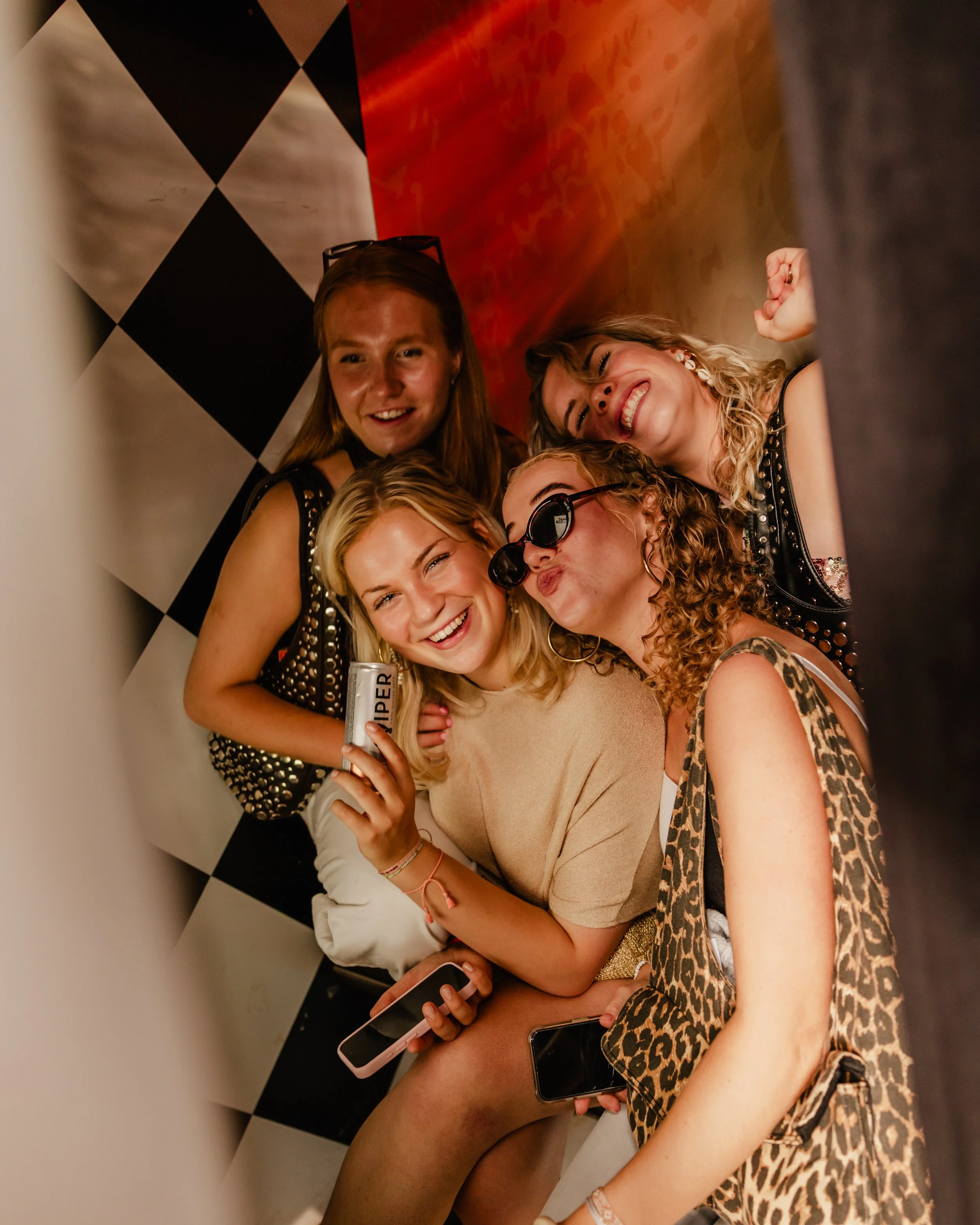 20260821 UITKLOKKEN 21aug HR-14.jpg