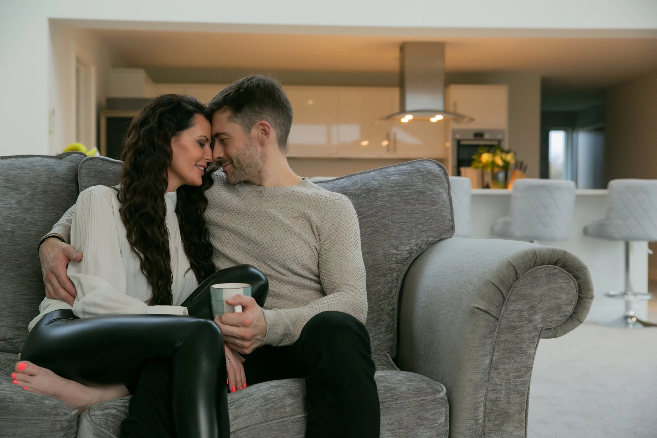 Case Study: Rebuilding Safety and Connection Through Conscious Relationship Coaching