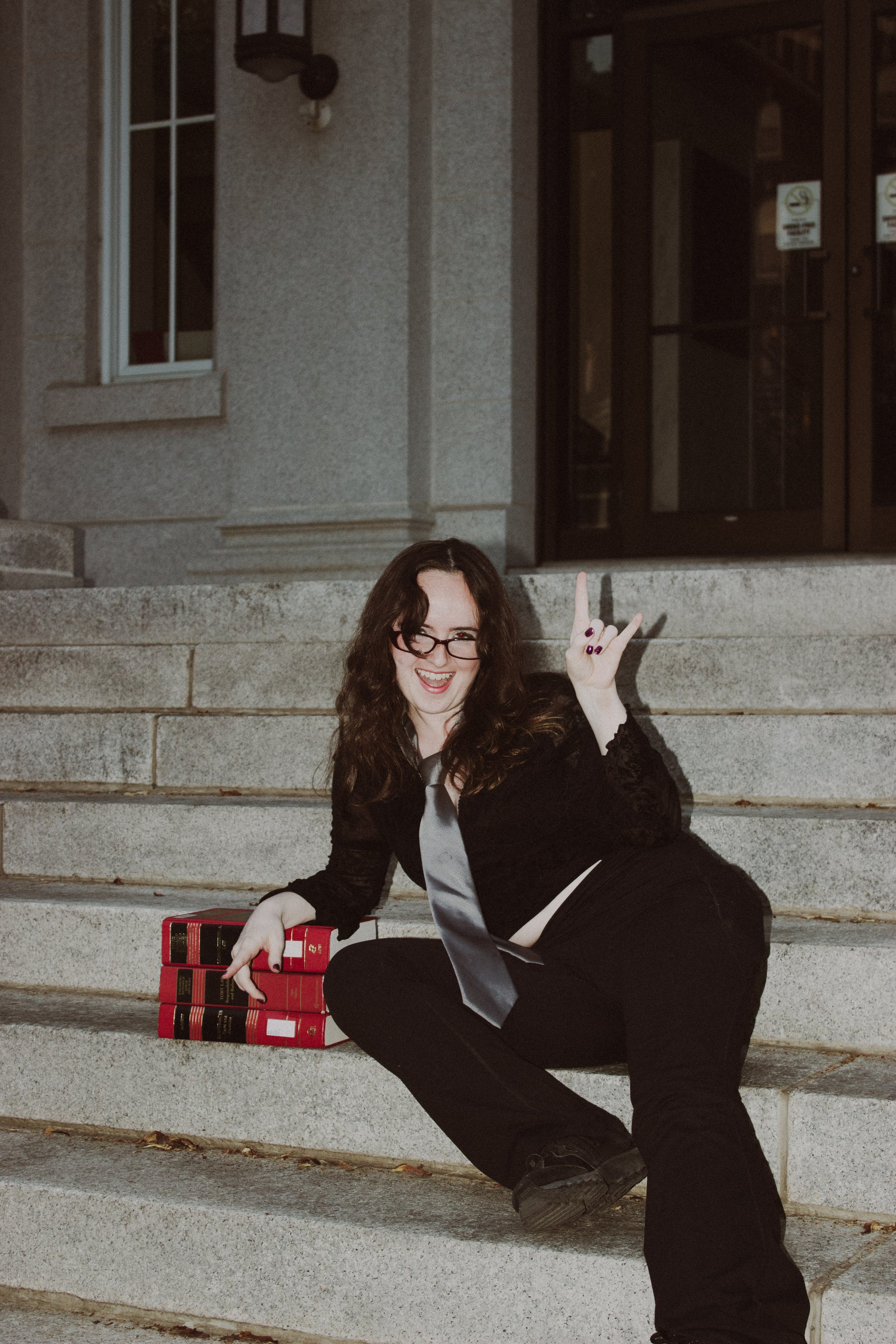 Gina Glantz in "The Court-Yard Tour"