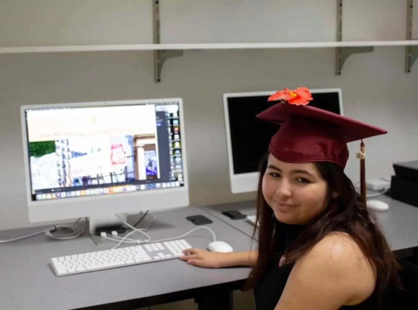It's official: Joy Riv Designs is a Communication Design Grad 🎓✨️

When I first came to Kutz, I was so ready to declare myself a Packaging Designer. Turns out, I found out that Advertising, Art Direction, and Photography are my biggest passions. I h