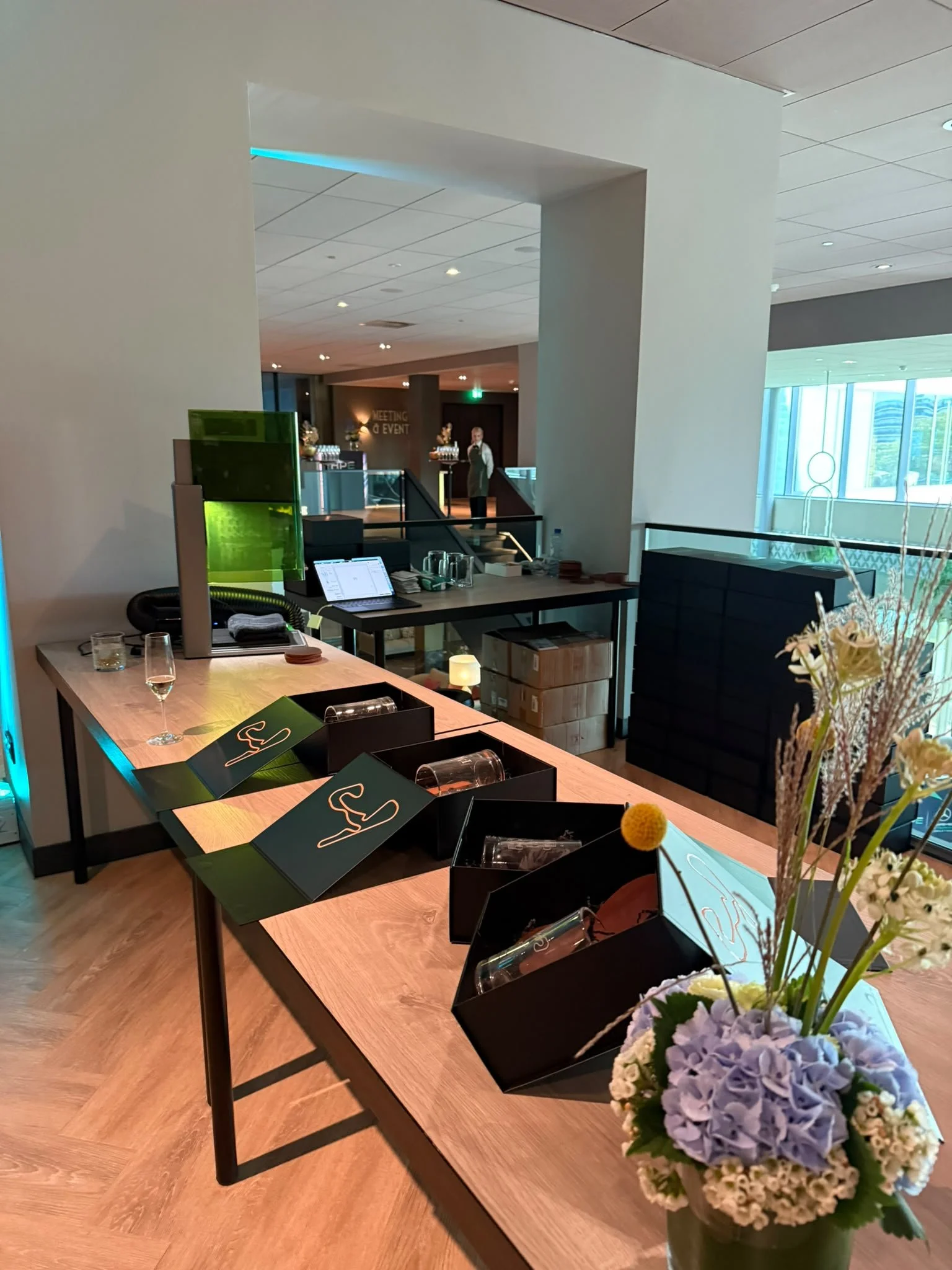 Amsterdam-F1-Hewlett-Packard-Laser Enrgraving 1.jpg