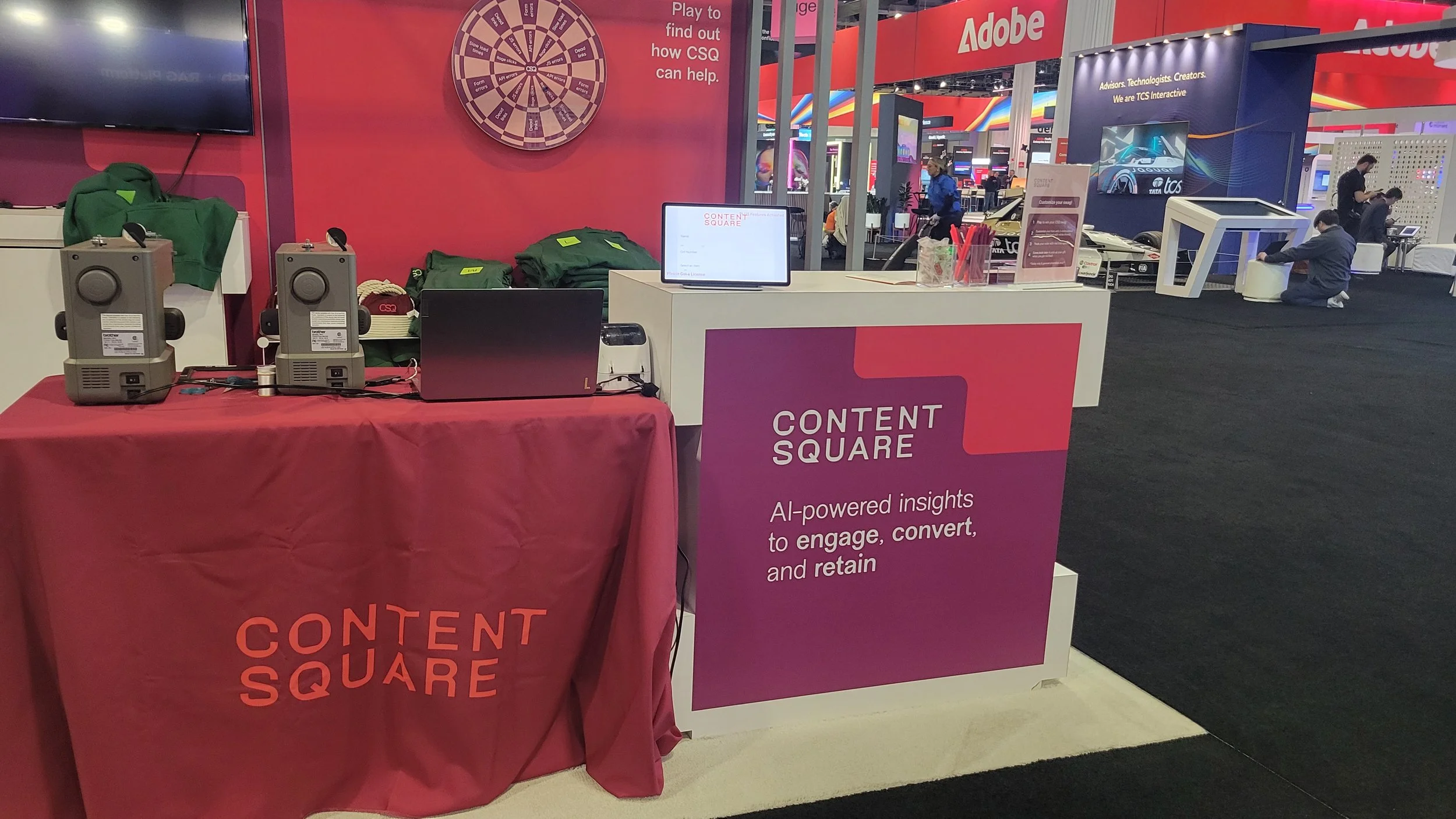 contnt square lv.jpg