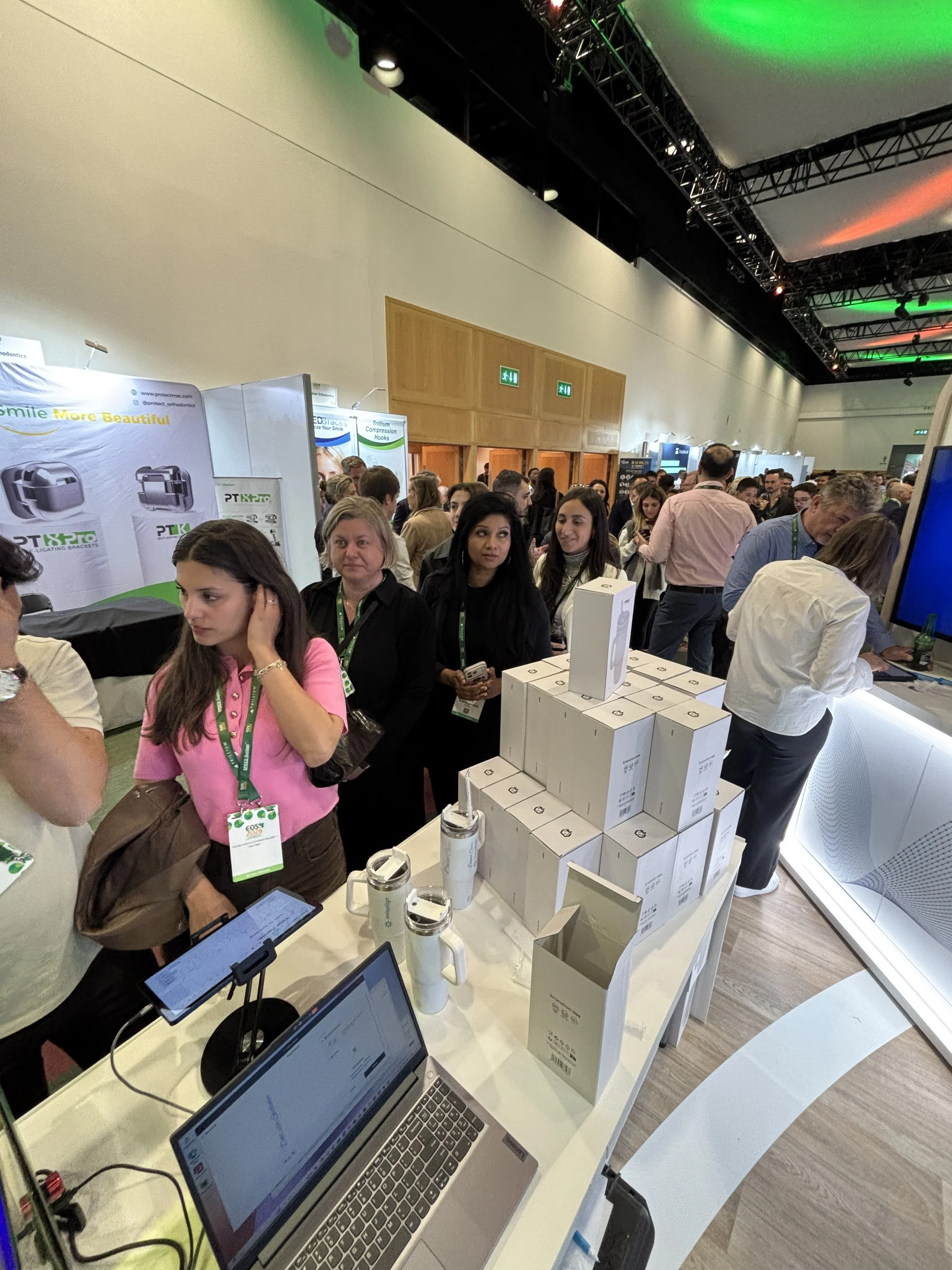dublin-ireland-eos-conference-laser-engraving-setup-booth-line.JPG