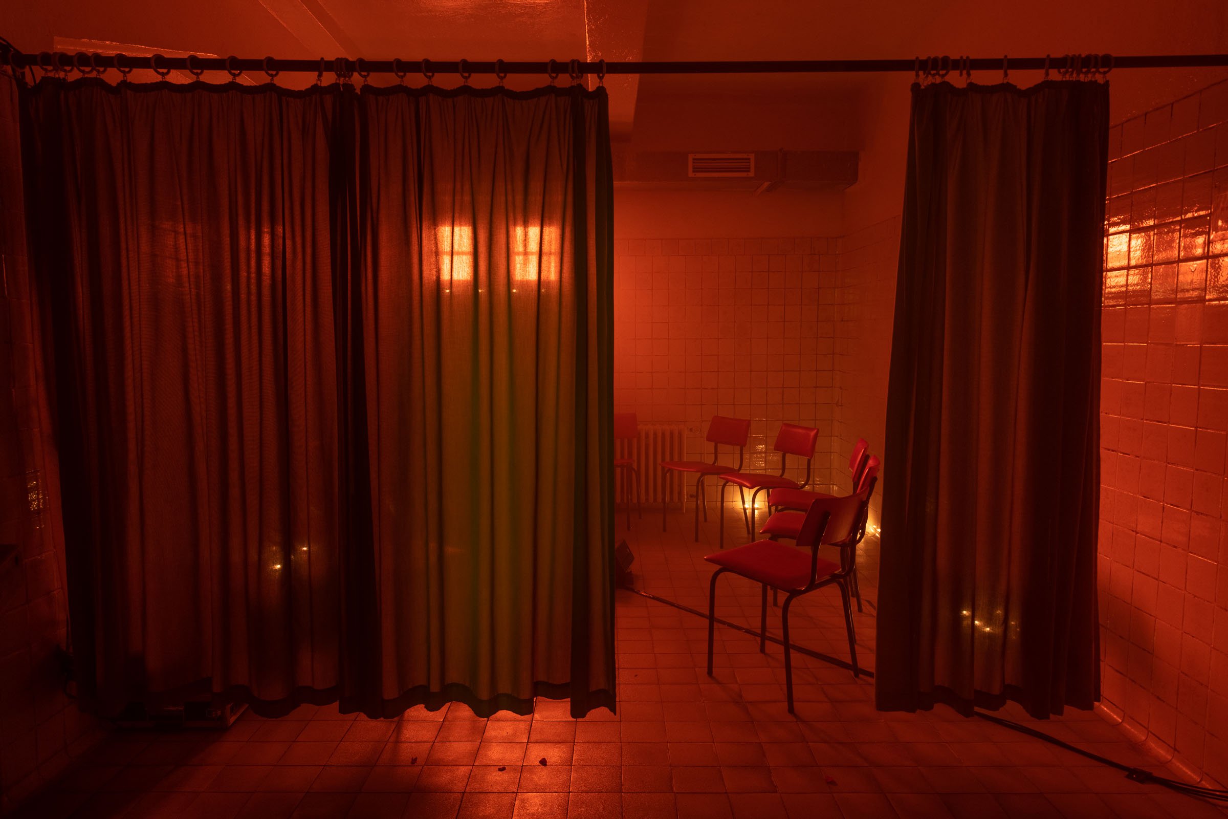 Lauryn Youden, seeping into my bloodstream, 2024, E-WERK Luckenwalde. Presented as part of The Drop Out: Tell them I said No, Photo by Stefan Korte.
