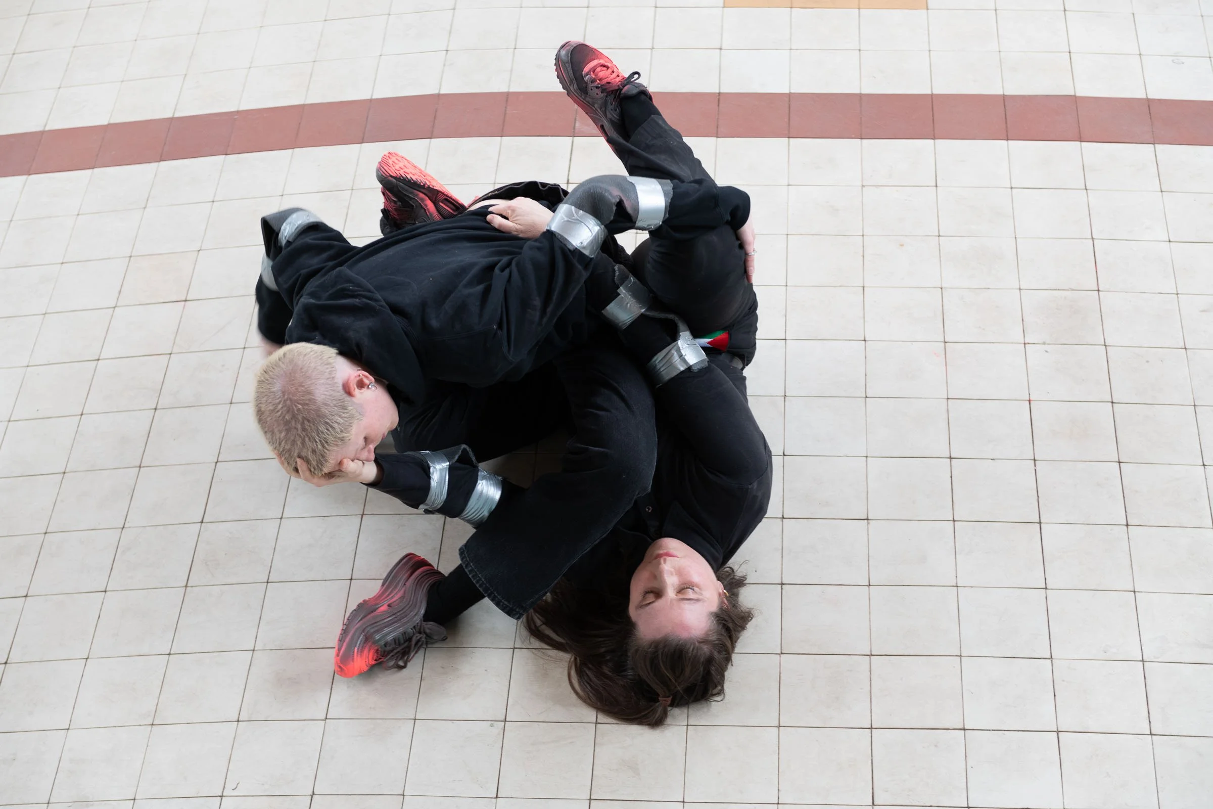 Florence Peake & Eve Stainton, Practice 1, 3 May 2024, E-WERK Luckenwalde. Presented as part of The Drop Out: Tell Them I Said No. Photo by Stefan Korte.
