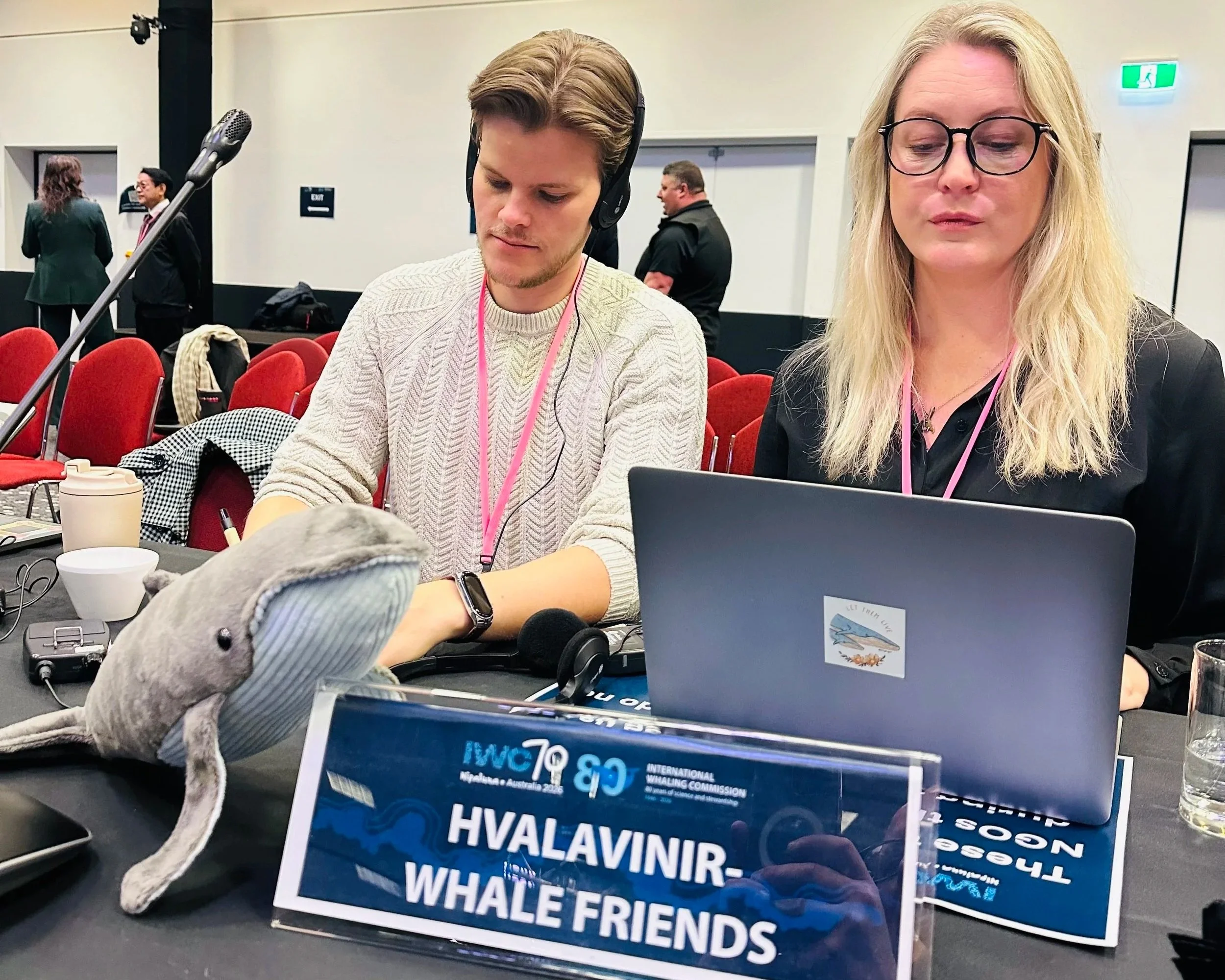 Hvalavinir team Stefán Yngvi Pétursson and Valgerður Árnadóttir