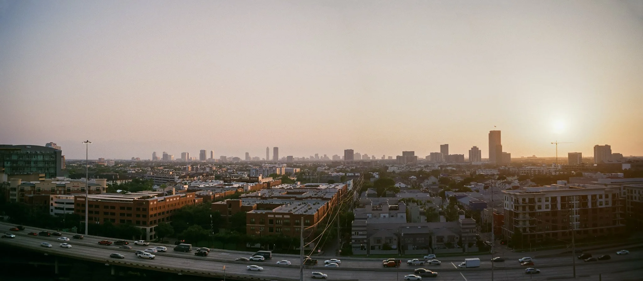 1-000051580030-Pano.jpg