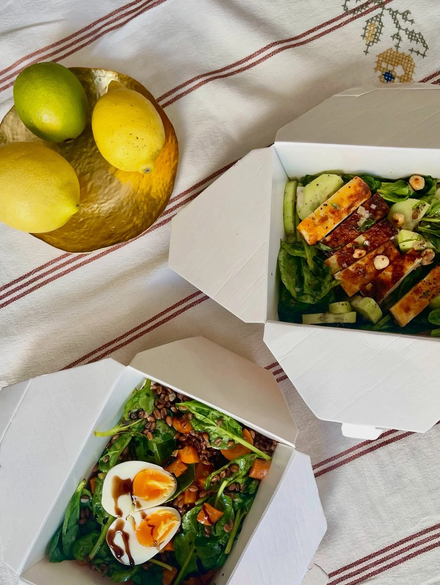 🌿Votre d&eacute;jeuner d&rsquo;&eacute;quipe en livraison 🌿
🎁Offre de lancement : &Eacute;conomisez 10% sur votre premi&egrave;re commande ! 
&bull;
&bull;
&bull;
➡️ Faites le choix d&rsquo;un service fiable, d&rsquo;une cuisine savoureuse &amp; r