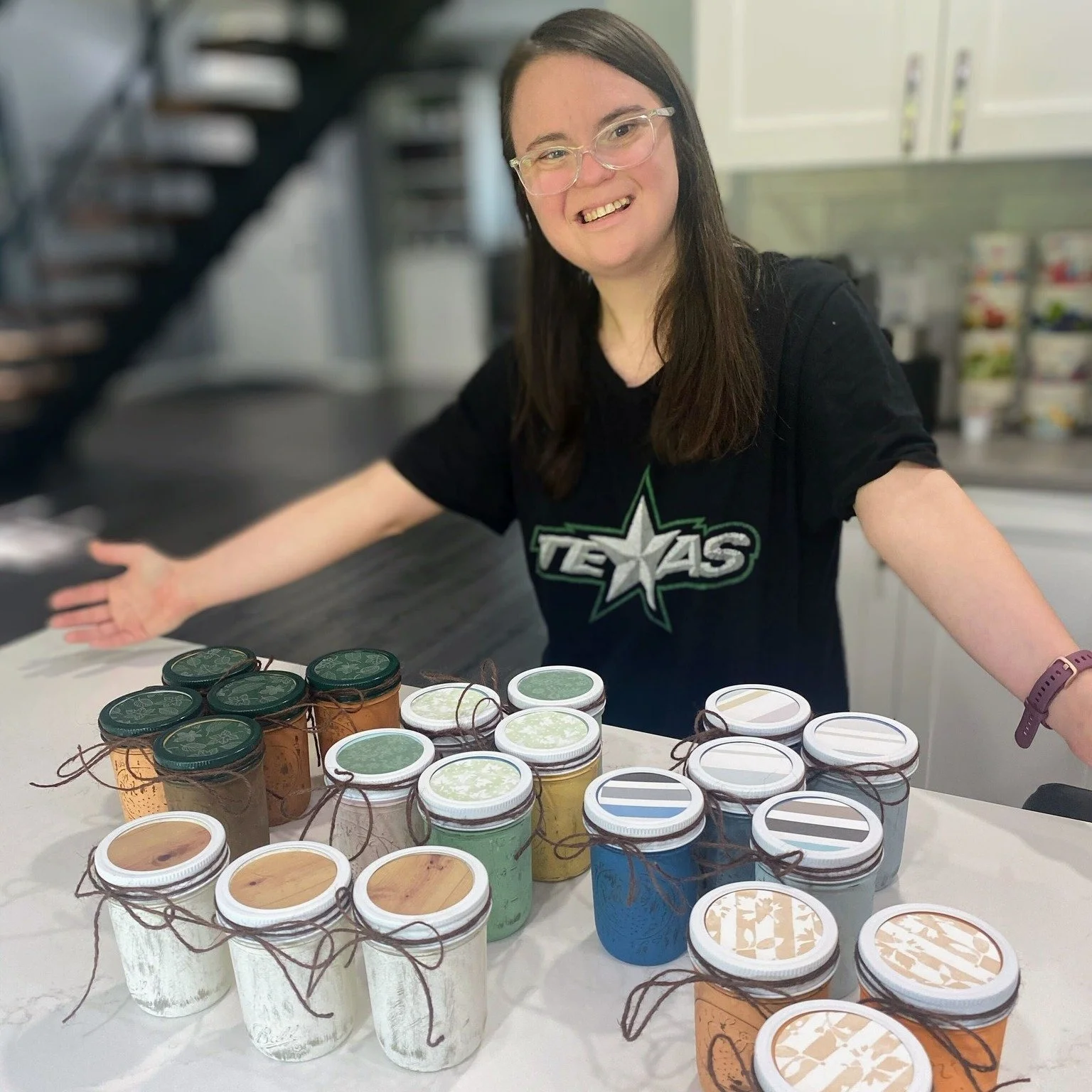 AIMer Sydney has been busy getting creative for this year&rsquo;s Tutus &amp; Ties Silent Auction!  She hand-decorated these adorable seasonal-themed mini mason jars, perfect for adding a touch of charm to your home d&eacute;cor all year round. 

Bid