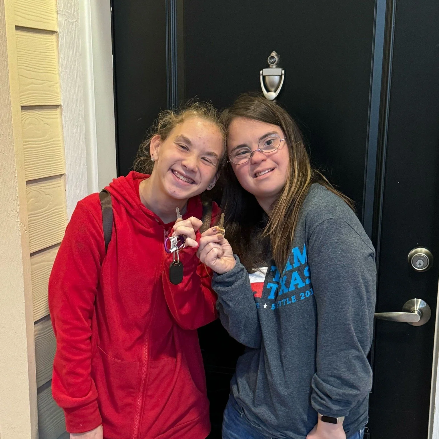 Happy 2 year AIM anniversary to AIMers Bethany and Sydney! Today we celebrate their amazing accomplishments and fantastic growth. Here's to many more years thriving independently! 🎉