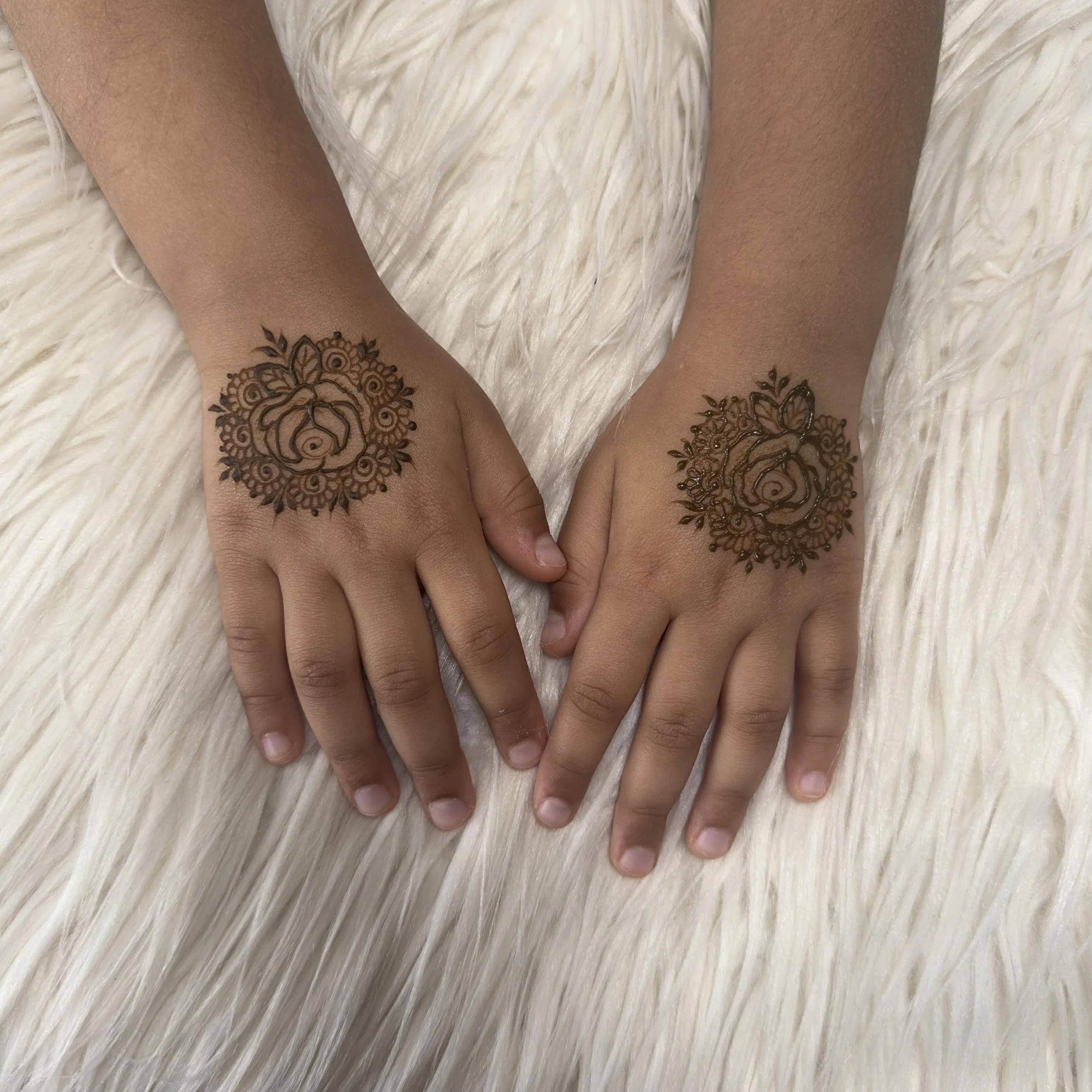 Large Henna Booking