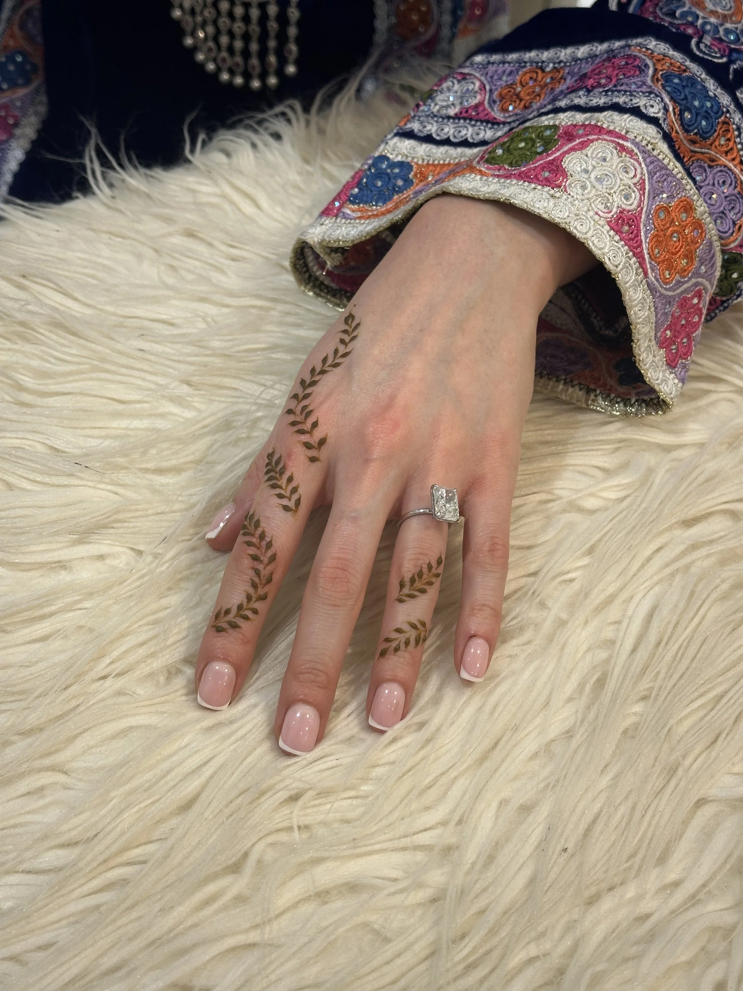Large Henna Booking