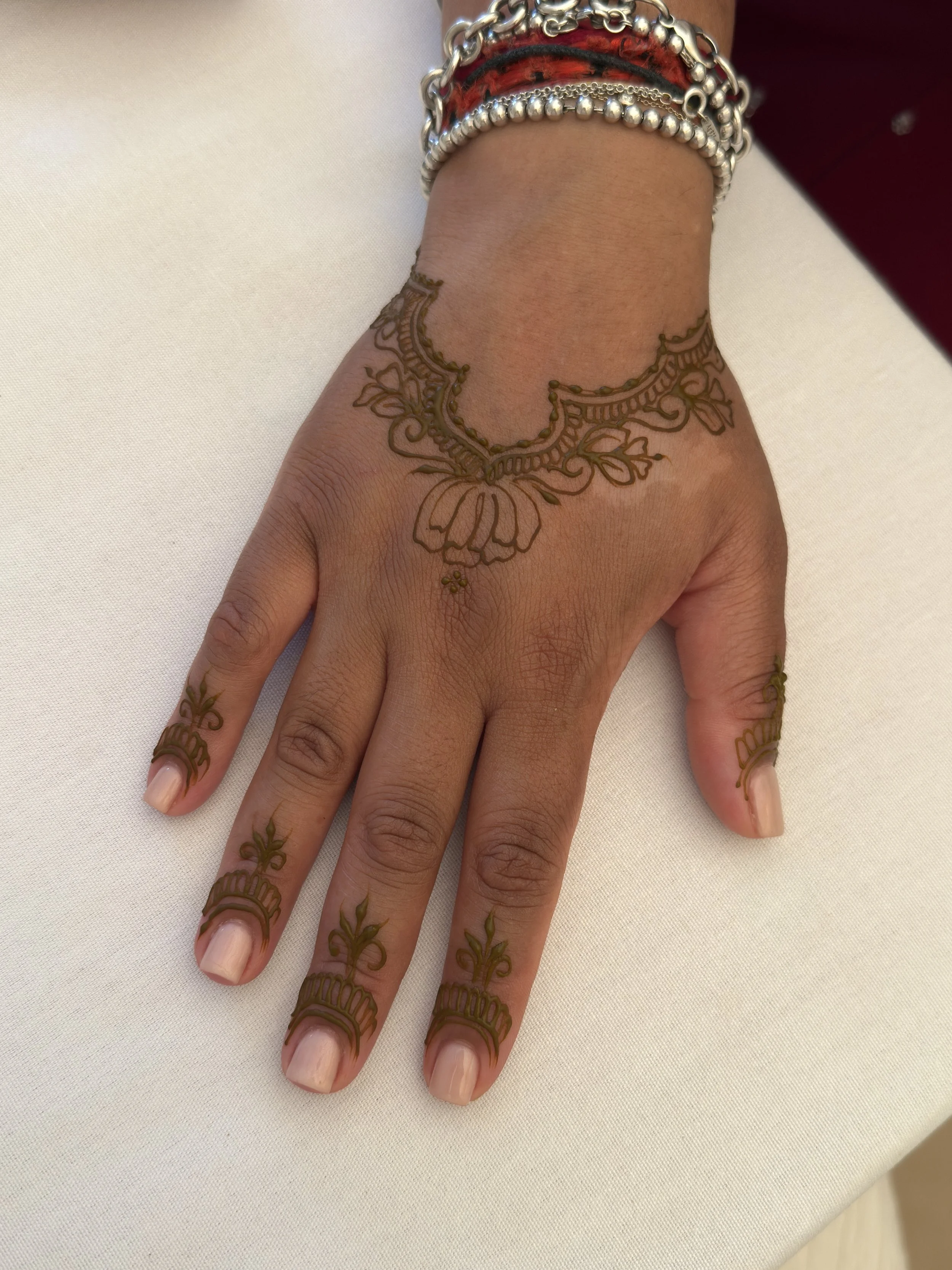 Large Henna Booking