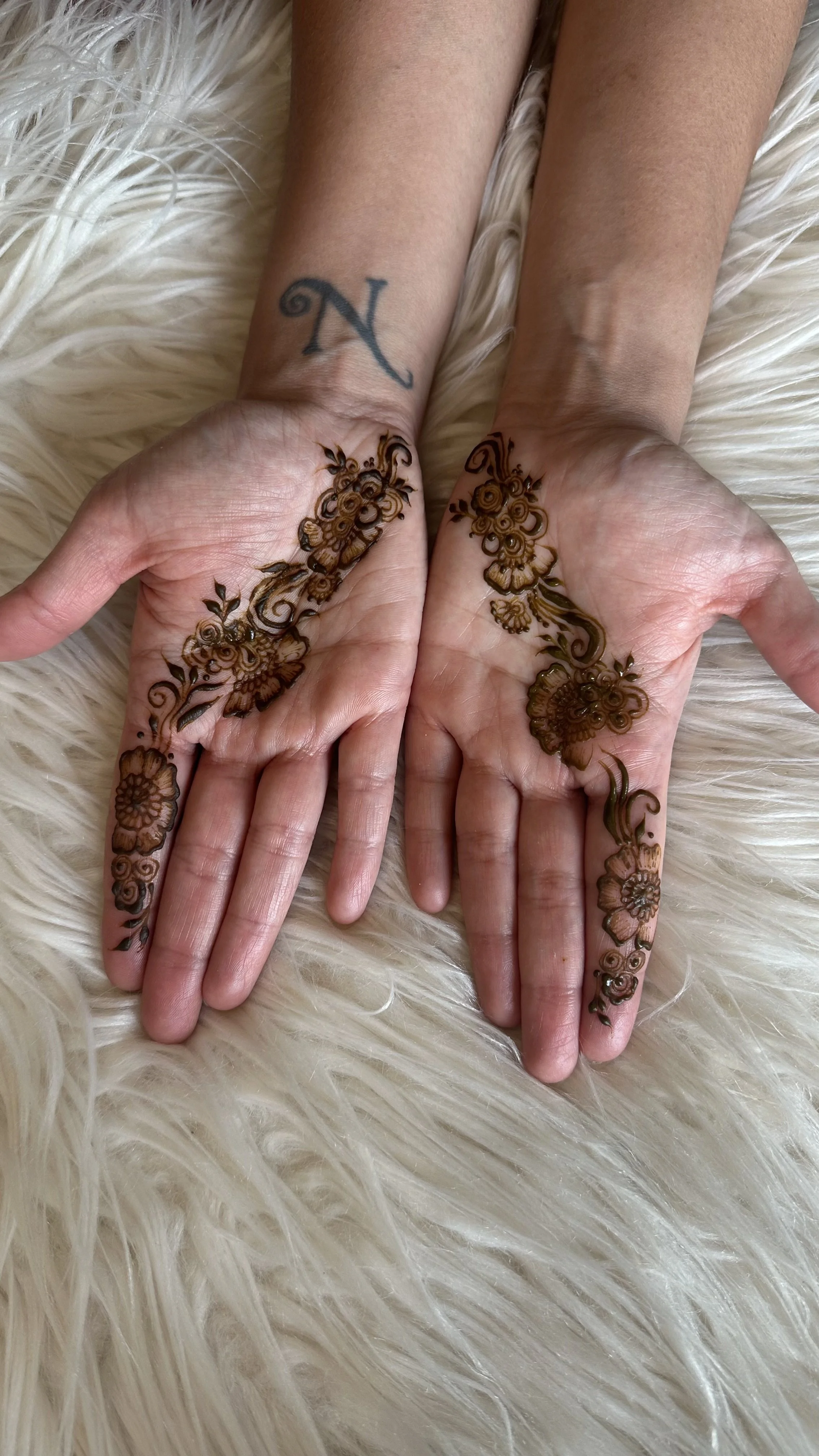 Large Henna Booking