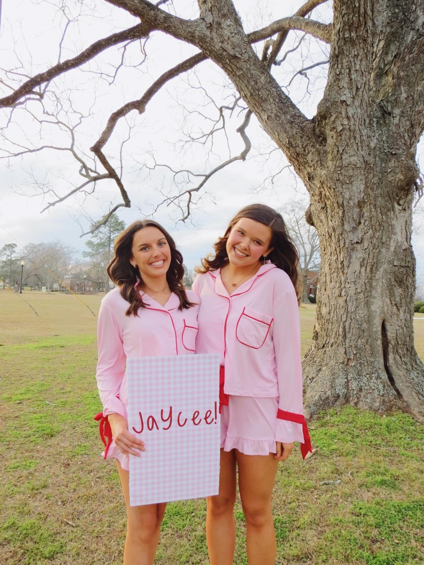 So much love added to one fam!!!❣️❣️❣️

#TroyAlphaGam