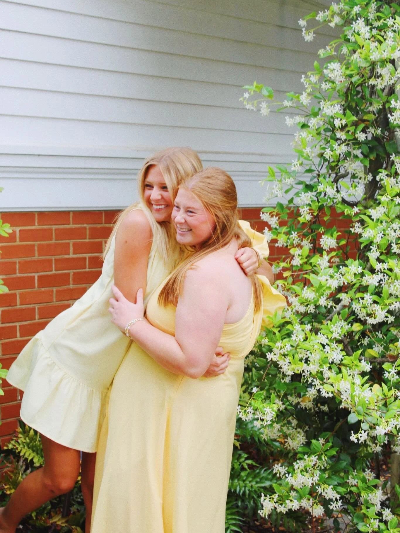 We picked the very best!!!!🌸💐🌷🌼🌻

#NationalBestFriendsDay #TroyAlphaGam