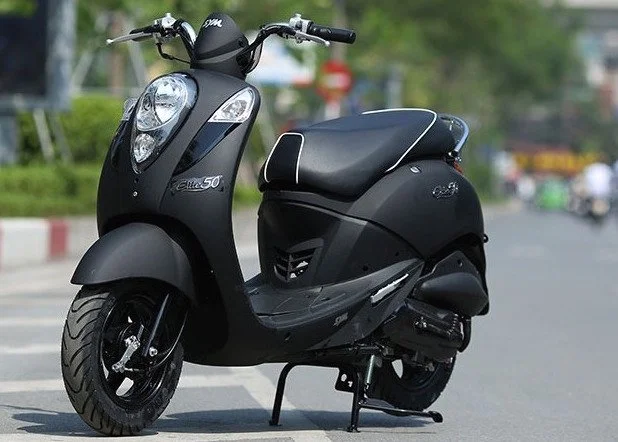 black motor bike outside