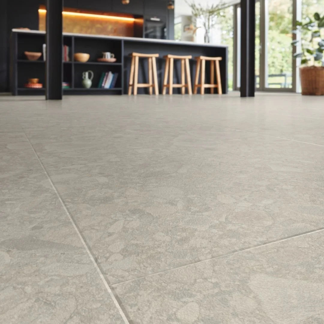 Elevate your space with effortless luxury. ✨

Brezzo Ceppo from Karndean Designflooring's Art Select collection draws inspiration from Italian stone, resembling a naturally formed terrazzo.

Love this look? Learn more at The Carpet Studio Inc..
.
.
.