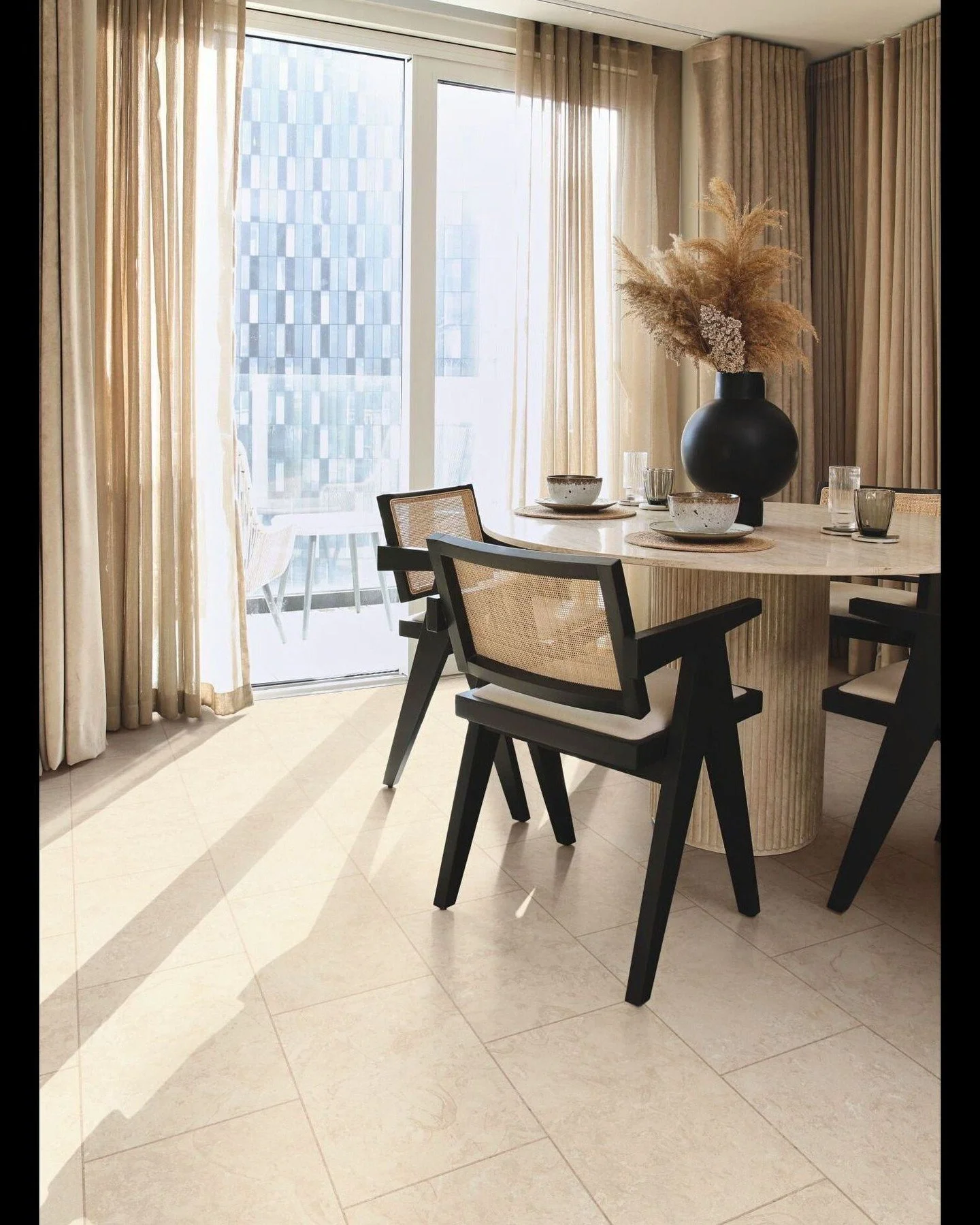 This limestone-inspired design from Karndean Designflooring brings an earthy character to your space in creamy beige 12&quot; x 18&quot; tiles. Faint fossil markings in the limestone that inspired the design give the floor additional character.Visit 
