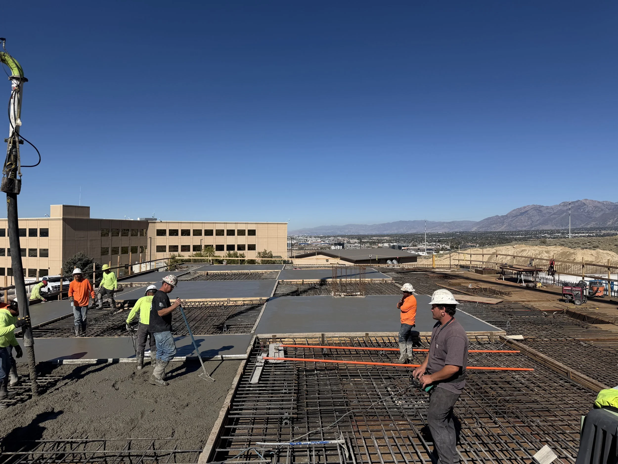 Concrete pour on a water tank that has to be poured in sections