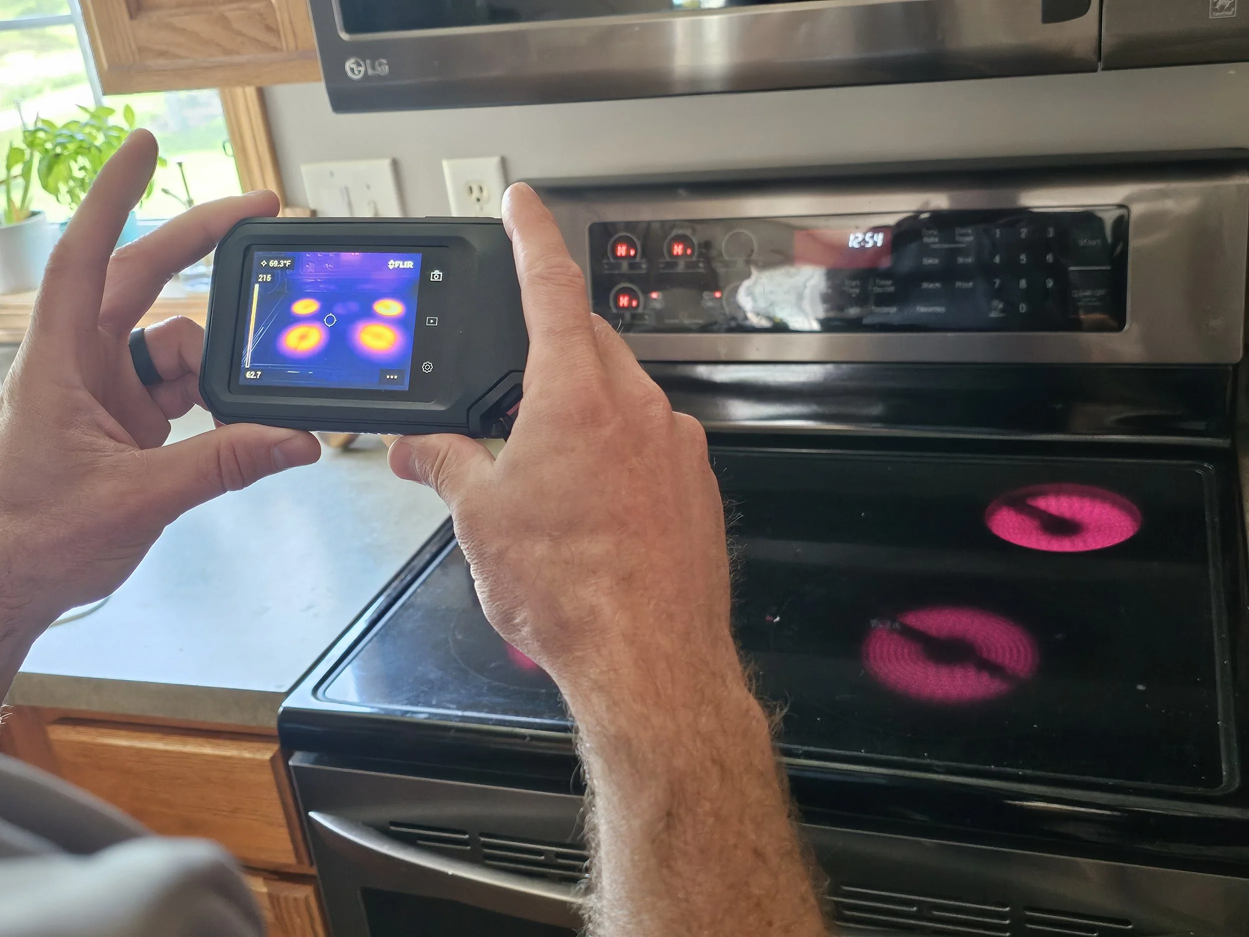 See the Unseen: Why a Thermal Camera is Your Home Inspector's Best Tool